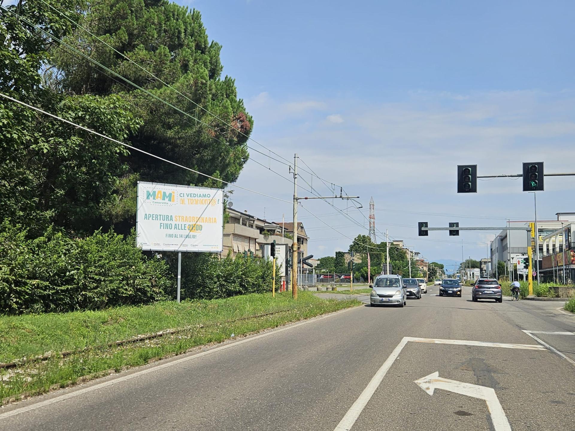 Impianto a S.P. 44 Bis Via Comasina prima di Via Nigra lato sx dir. Limbiate  Paderno Dugnano