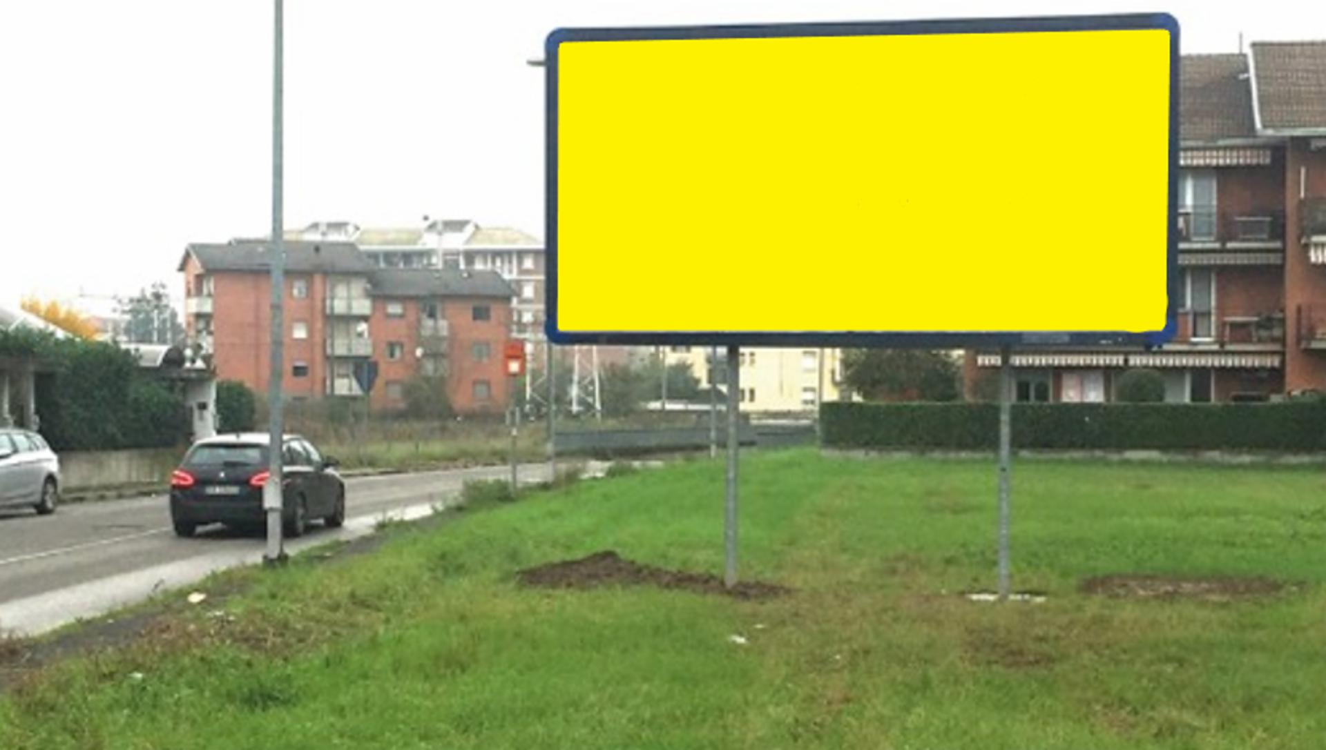 Impianto 6 X 3 a Alessandria, in zona Ristorante El Taco
