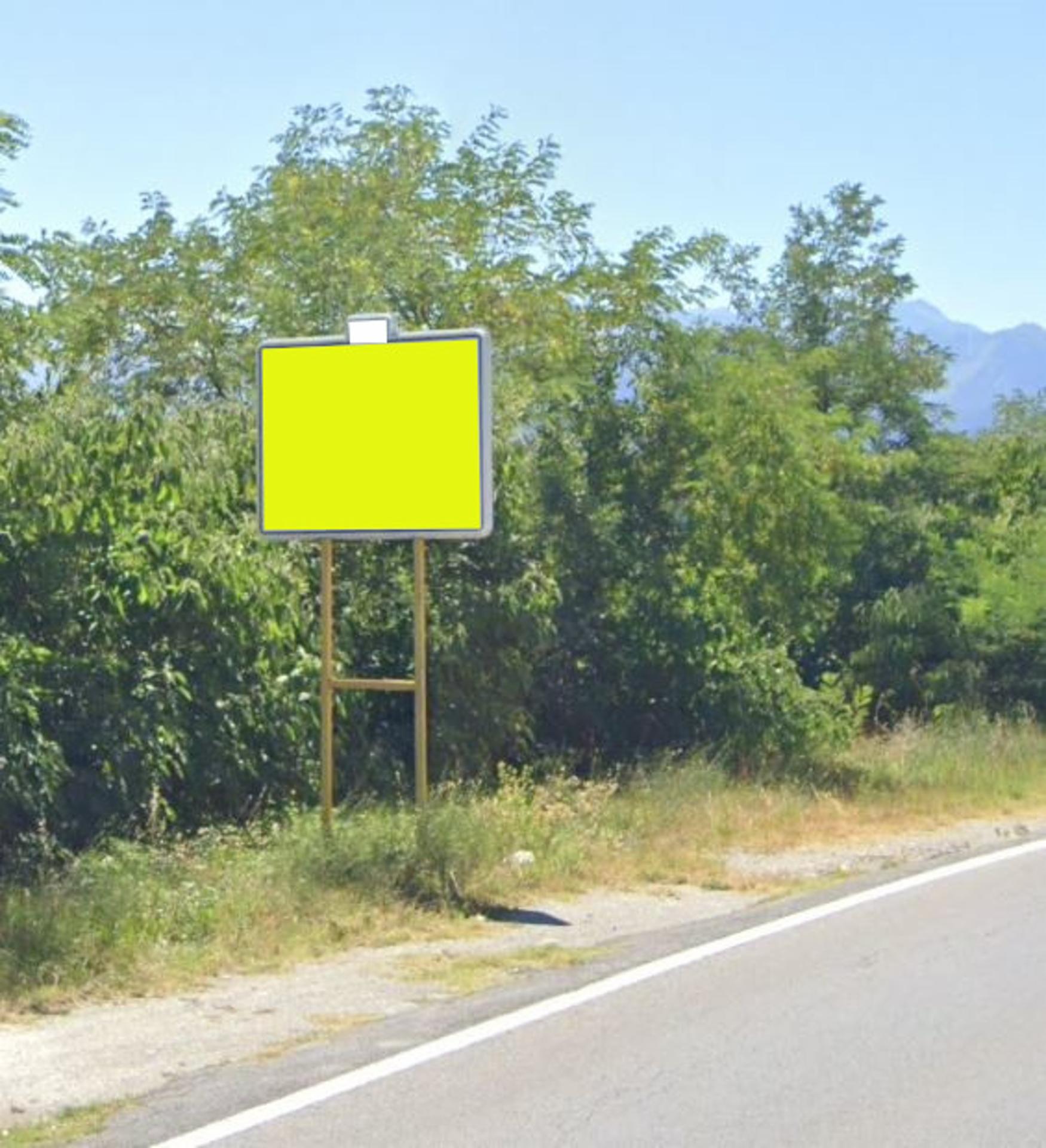 Impianto CARTELLONISTICA a Cuneo, in zona Il Nanetto