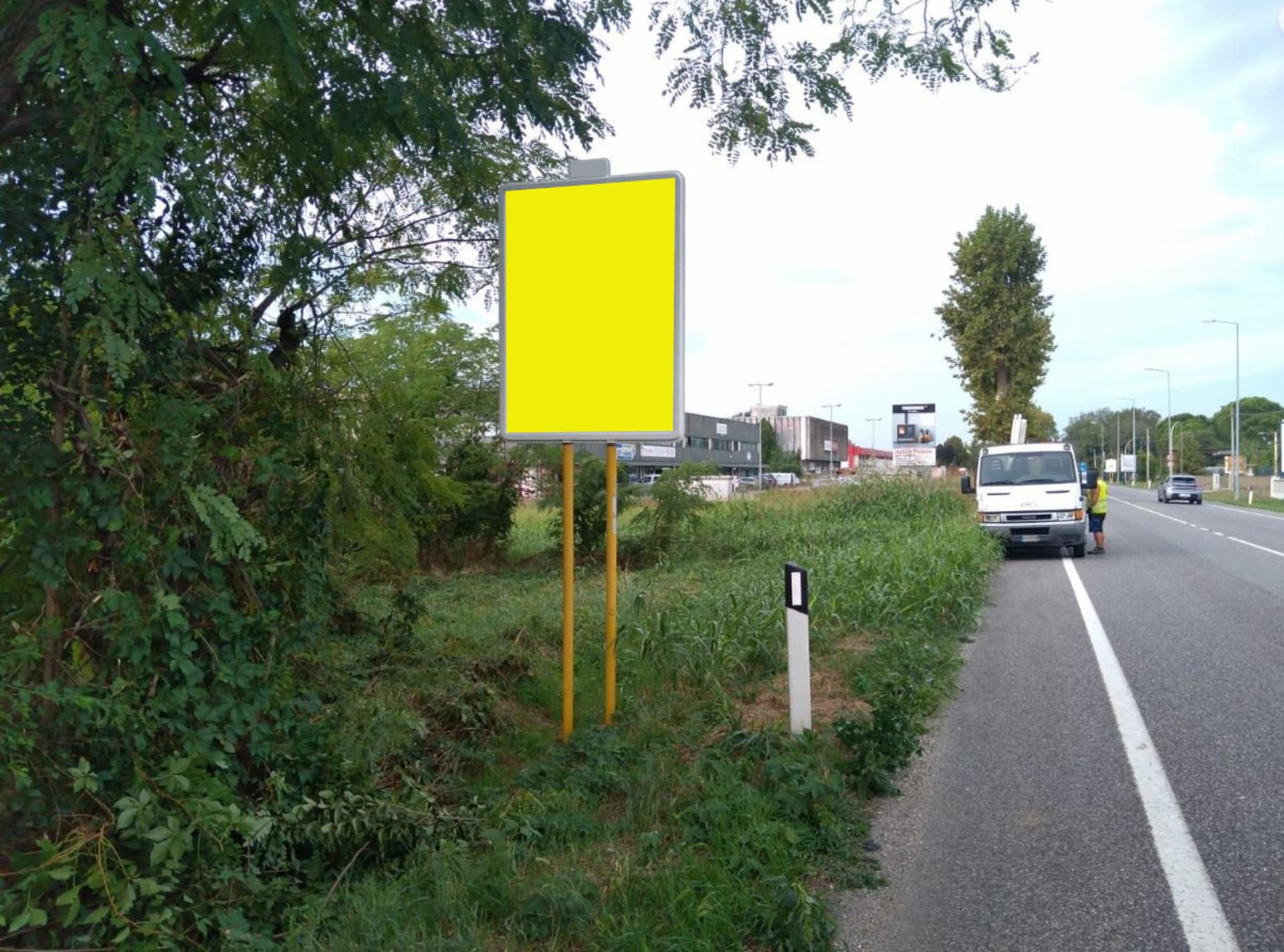 Impianto a STATALE 13 Km 120+675DX  Campoformido