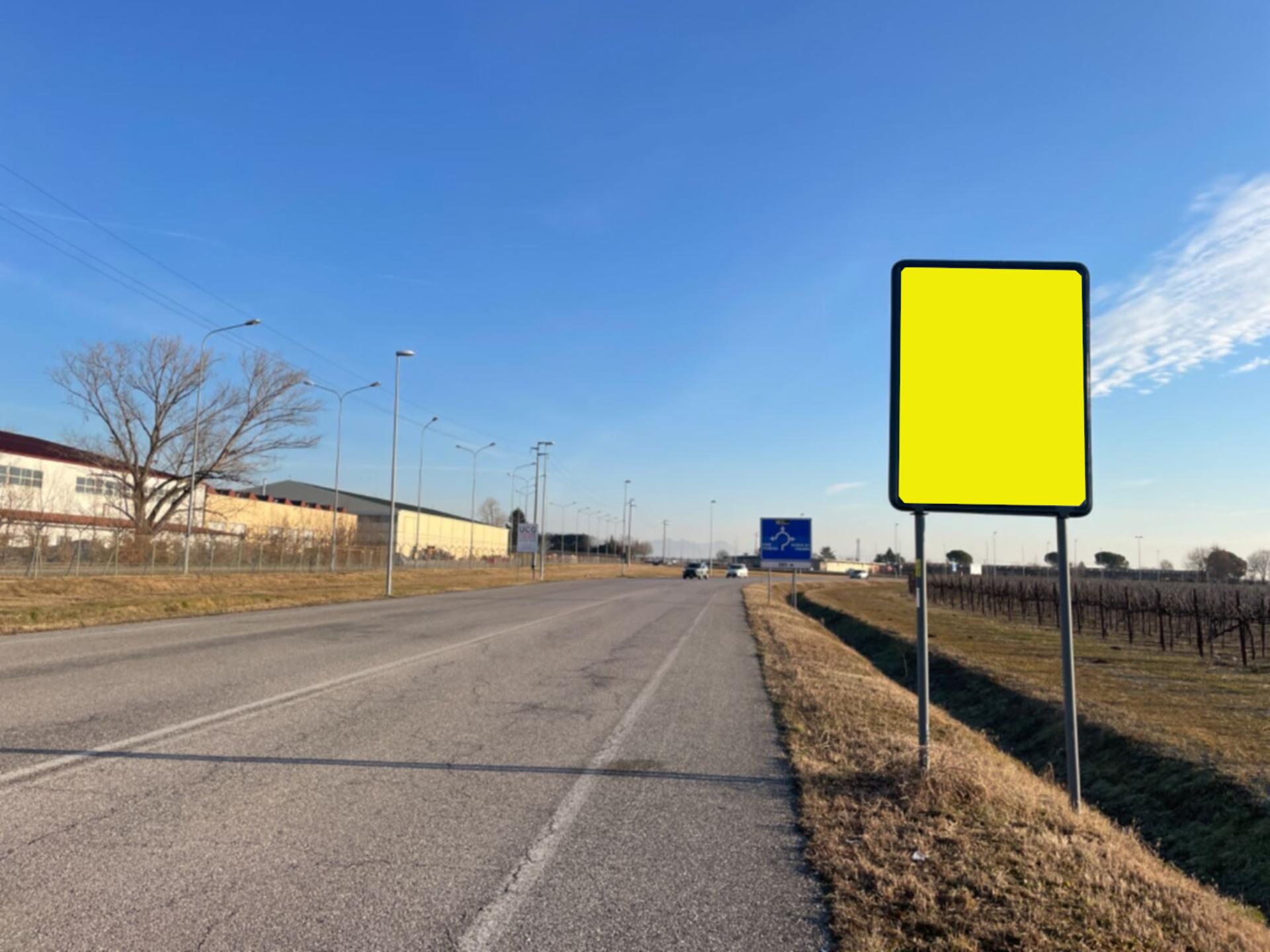 Impianto a SR7 RACCORDO BASE DI AVIANO KM 0+232 SX  Roveredo in Piano