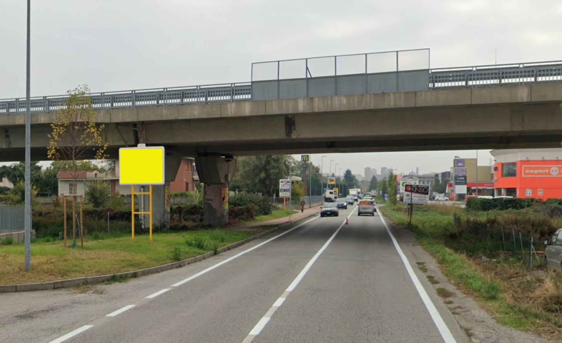Impianto CARTELLONISTICA a Fossano, in zona Sushi Star