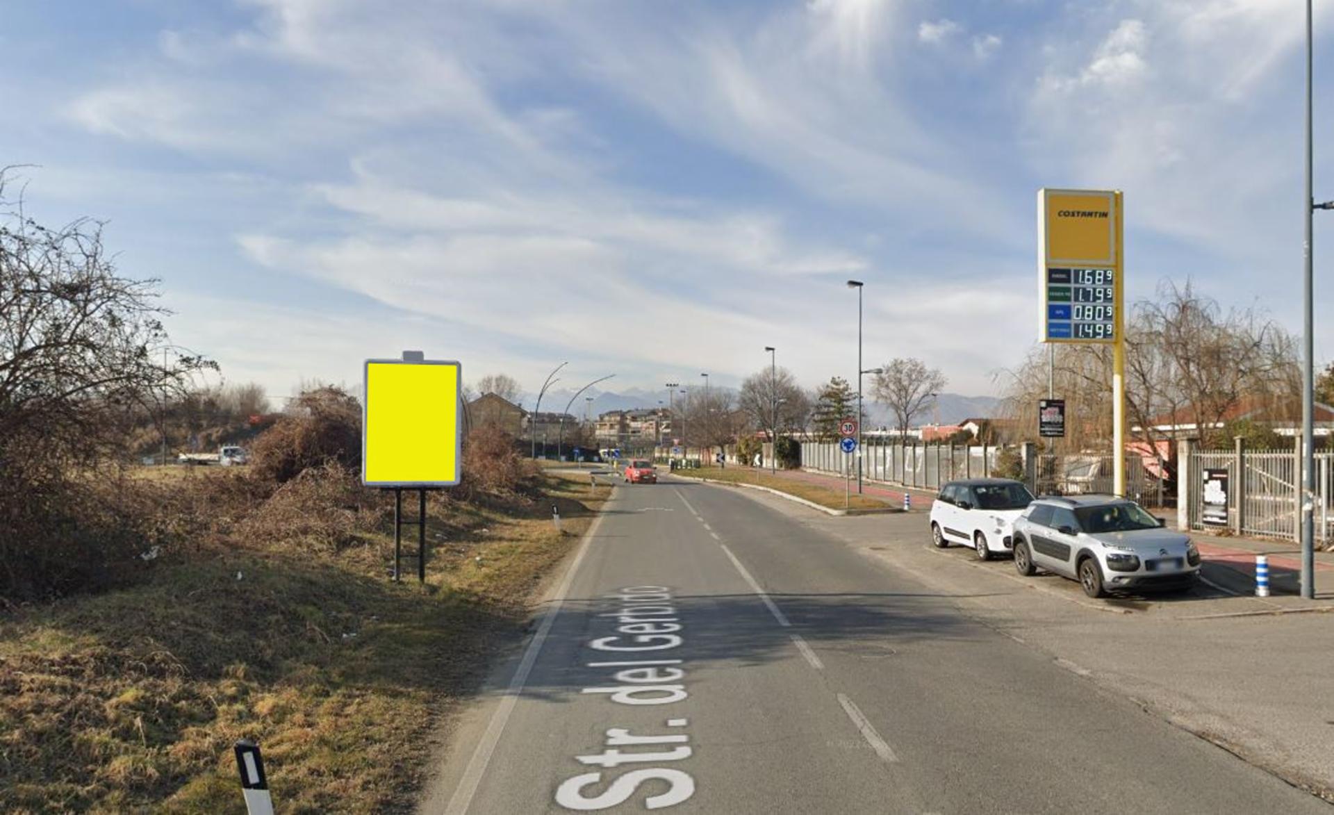 Impianto CARTELLONISTICA a Grugliasco, in zona Di Piu