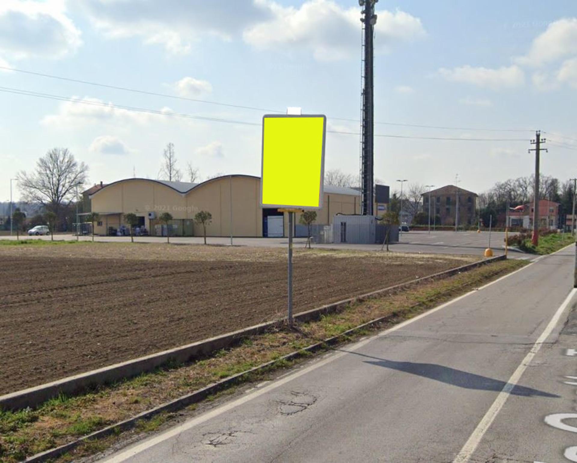 Impianto CARTELLONISTICA a Terre del Reno, in zona Dpiù