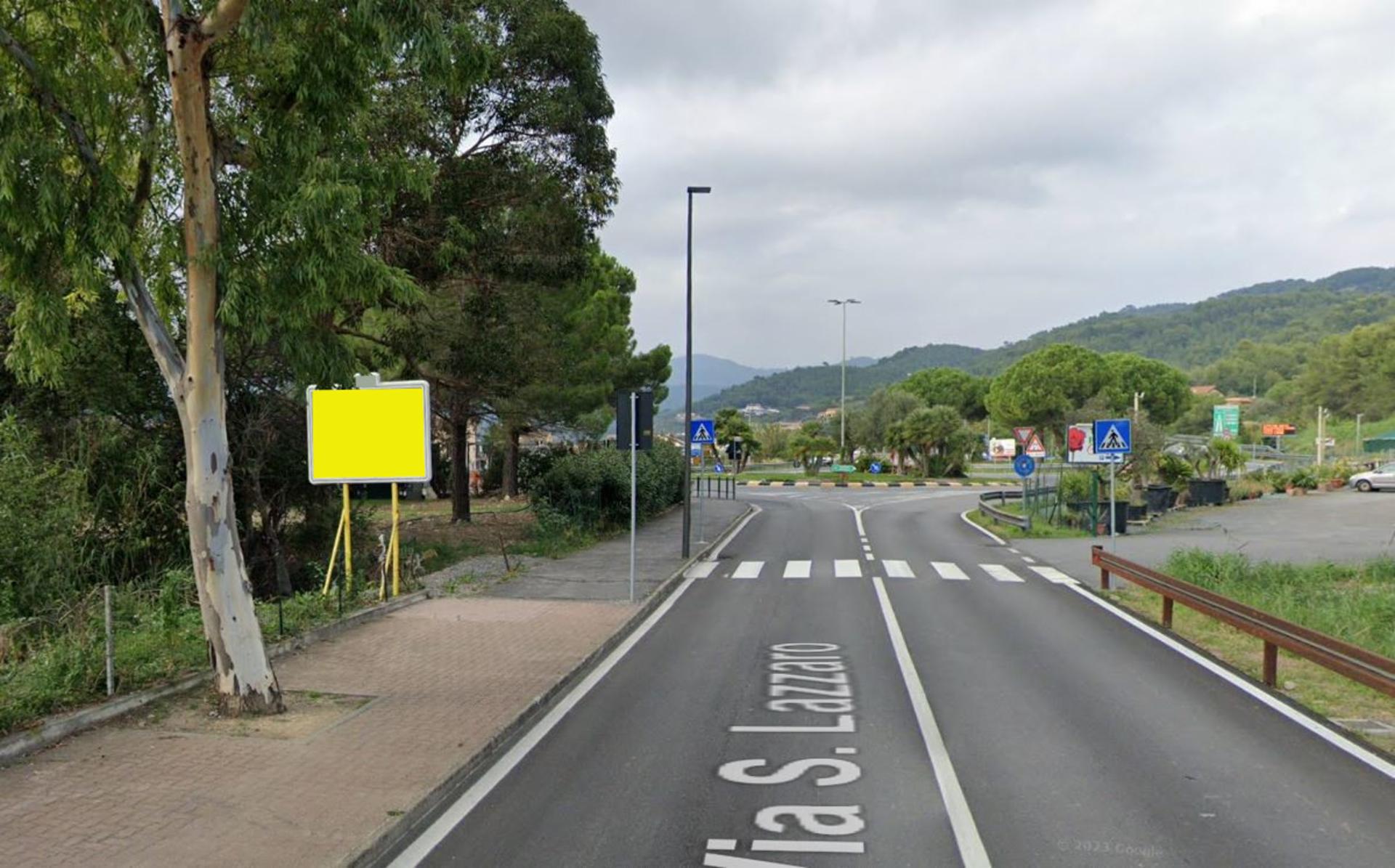 Impianto CARTELLONISTICA a Andora, in zona Grillo parlante