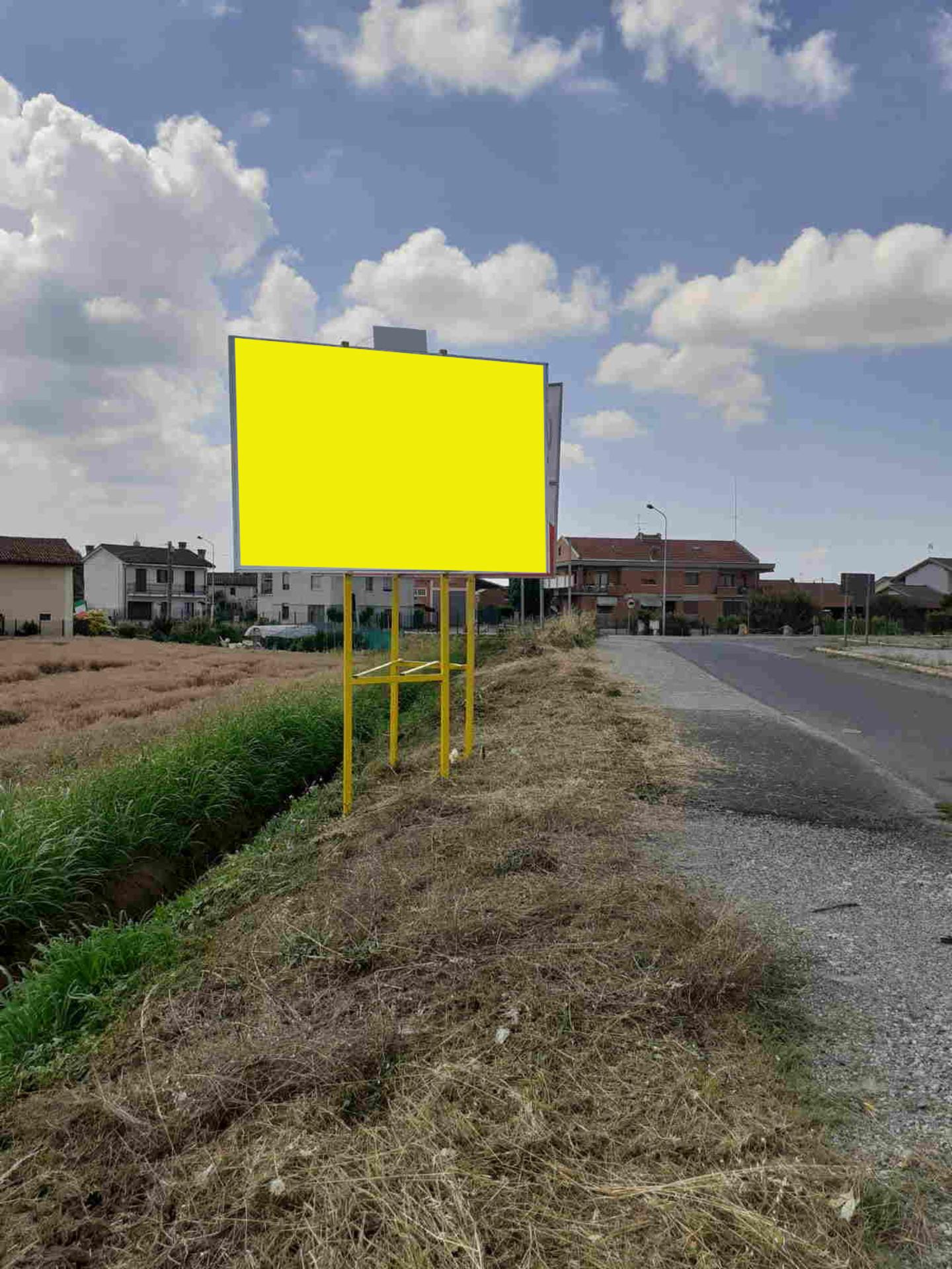 Impianto CARTELLONISTICA a Genola, in zona Chiesa San Michele Arcangelo