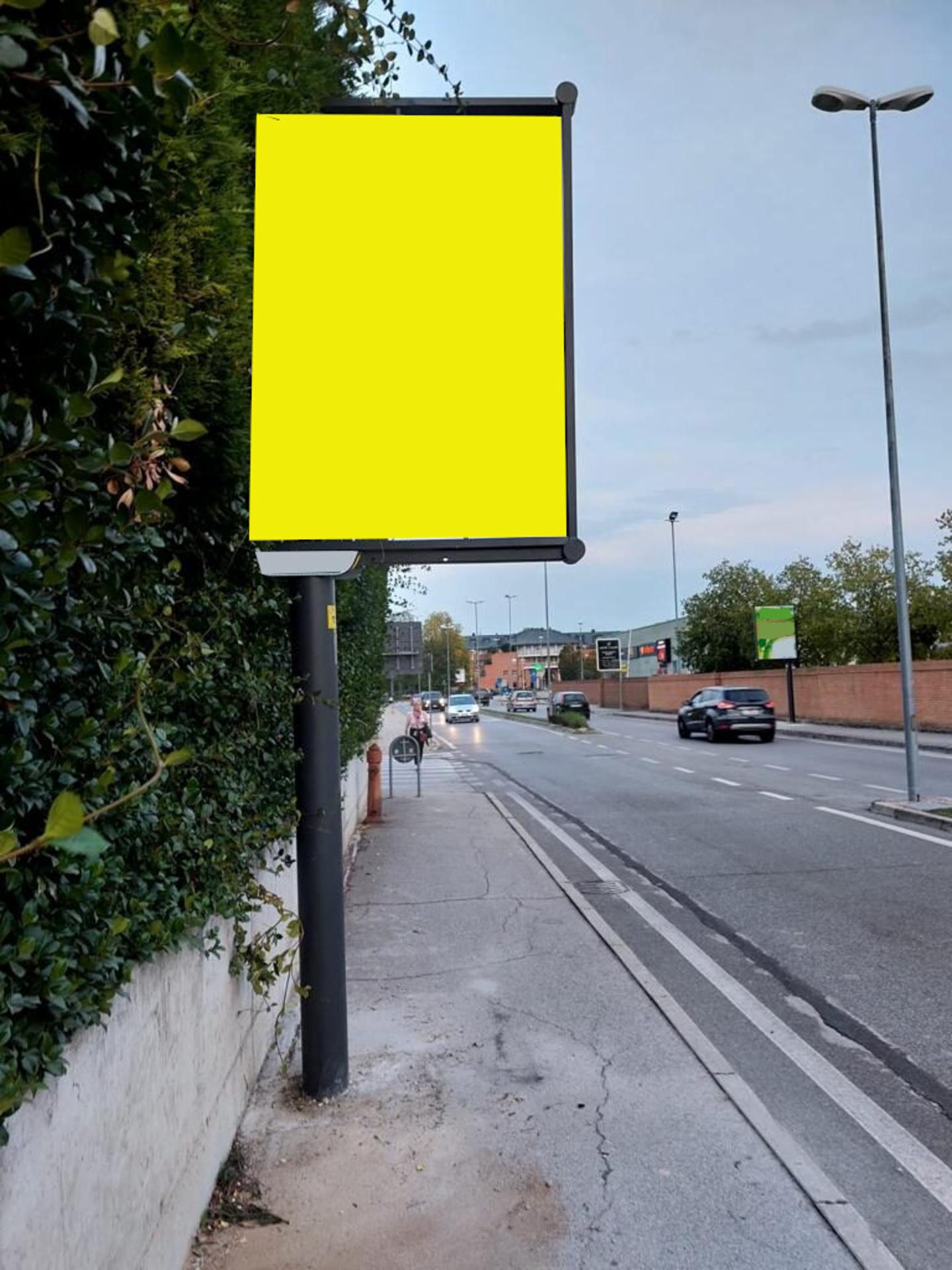 Impianto CARTELLONISTICA a Castelfranco Veneto, in zona Despar