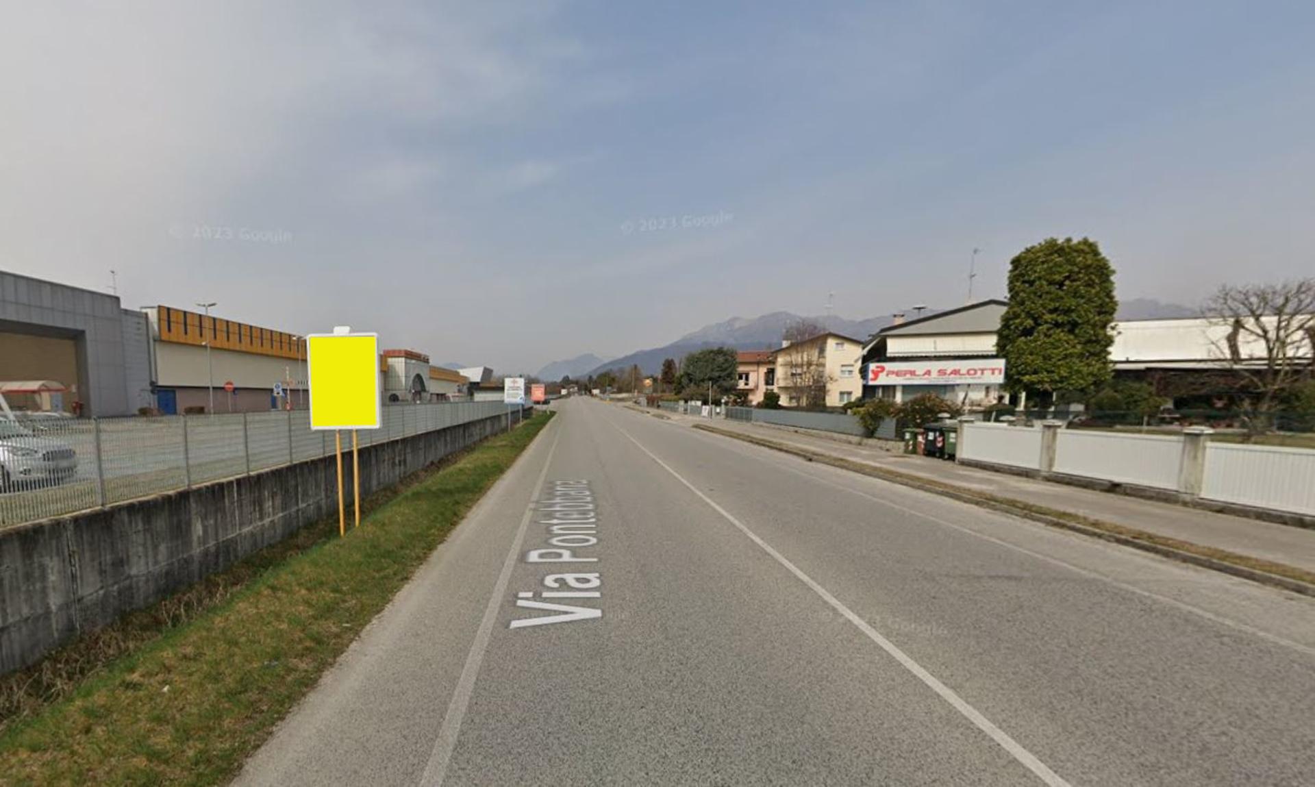 Impianto CARTELLONISTICA a Cassacco, in zona Giunti al Punto