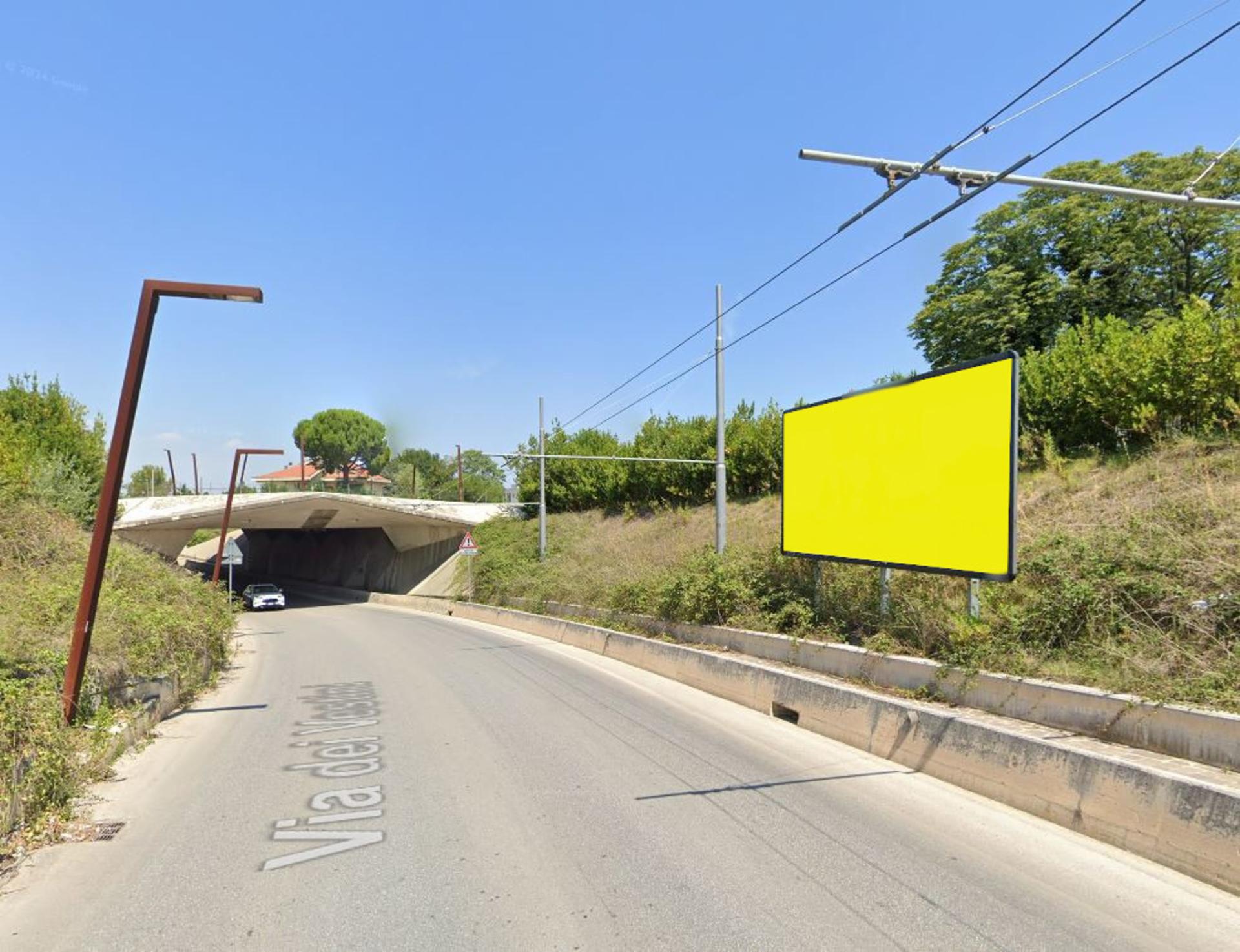 Impianto 6 X 3 a Chieti, in zona Caffe Mediterraneo