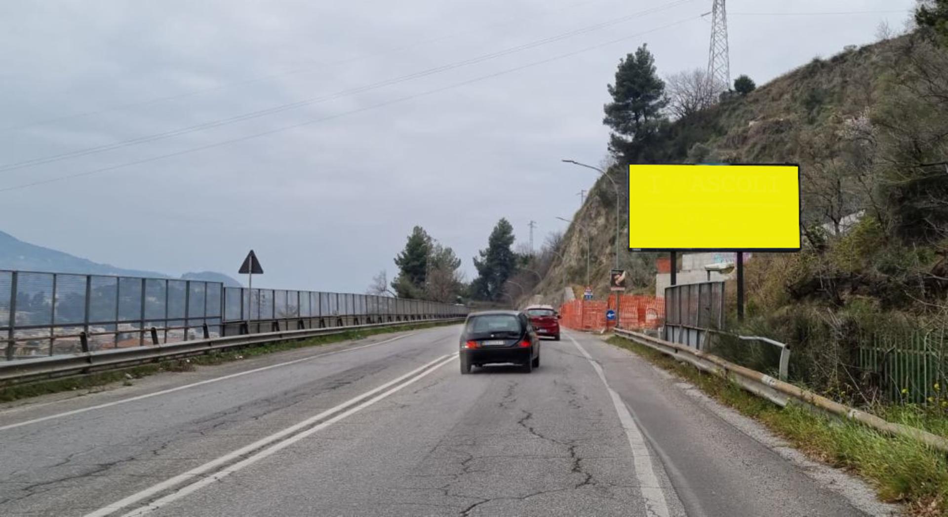Impianto a VIA CIRCONVALLAZIONE NORD  M 70 DOPO SEGNALE DOSSO  Ascoli Piceno