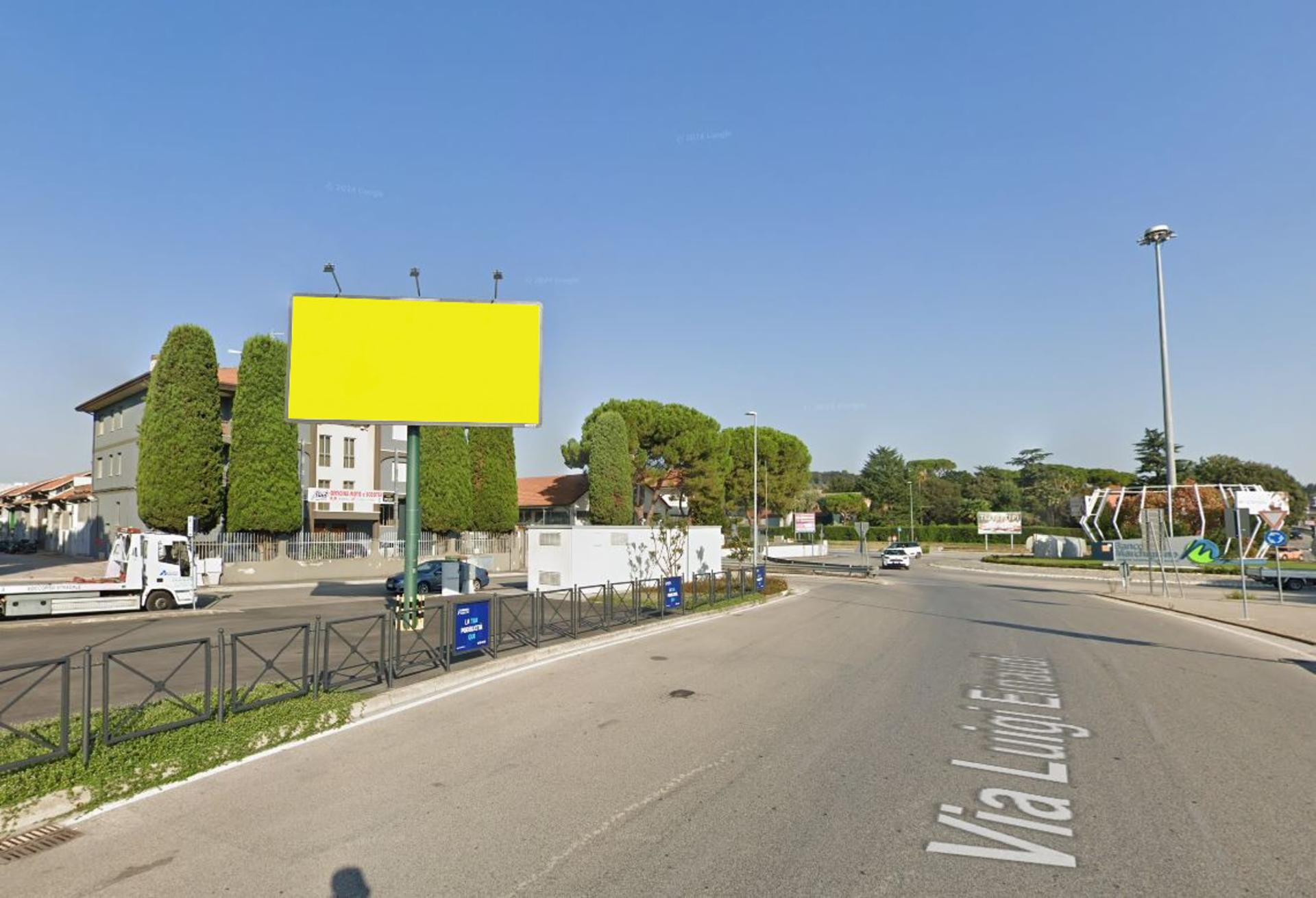 Impianto a VIA EINAUDI A M 70 DOPO ROTATORIA CASELLO A14  Civitanova Marche