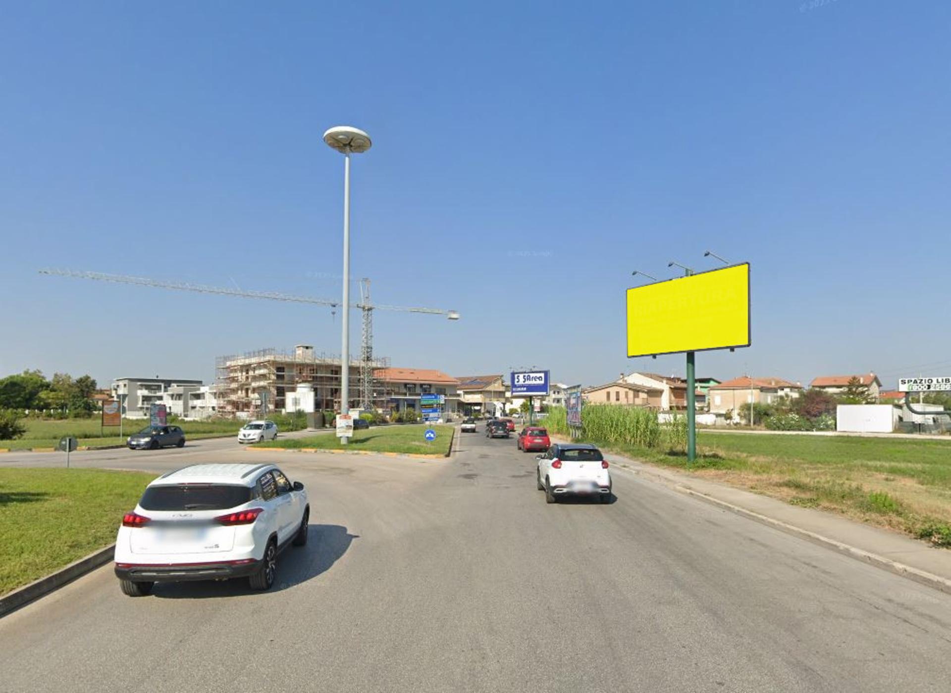 Impianto 6 X 3 a Civitanova Marche, in zona Giblor's