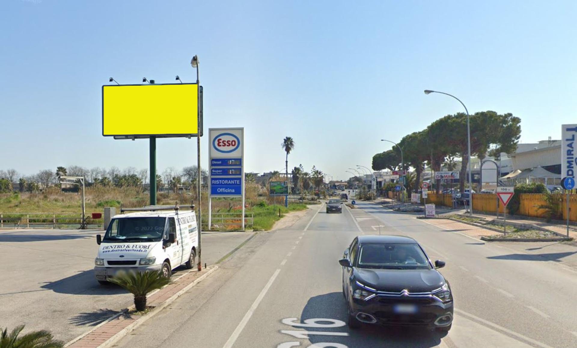 Impianto 6 X 3 a San Benedetto del Tronto, in zona Stadio Riviera delle Palme