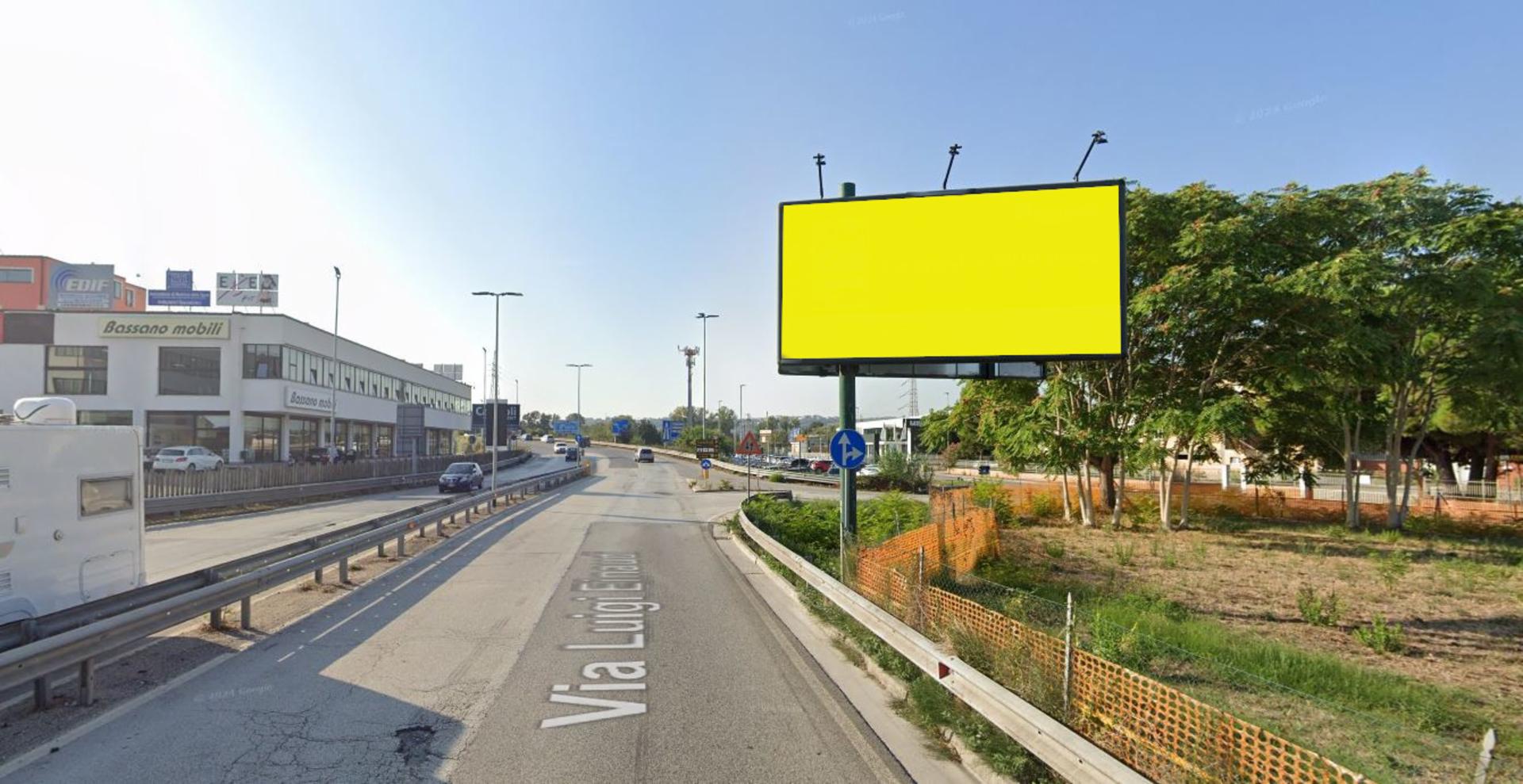 Impianto a VIA EINAUDI ( AREA STAZIONE SERVIZIO)  Civitanova Marche