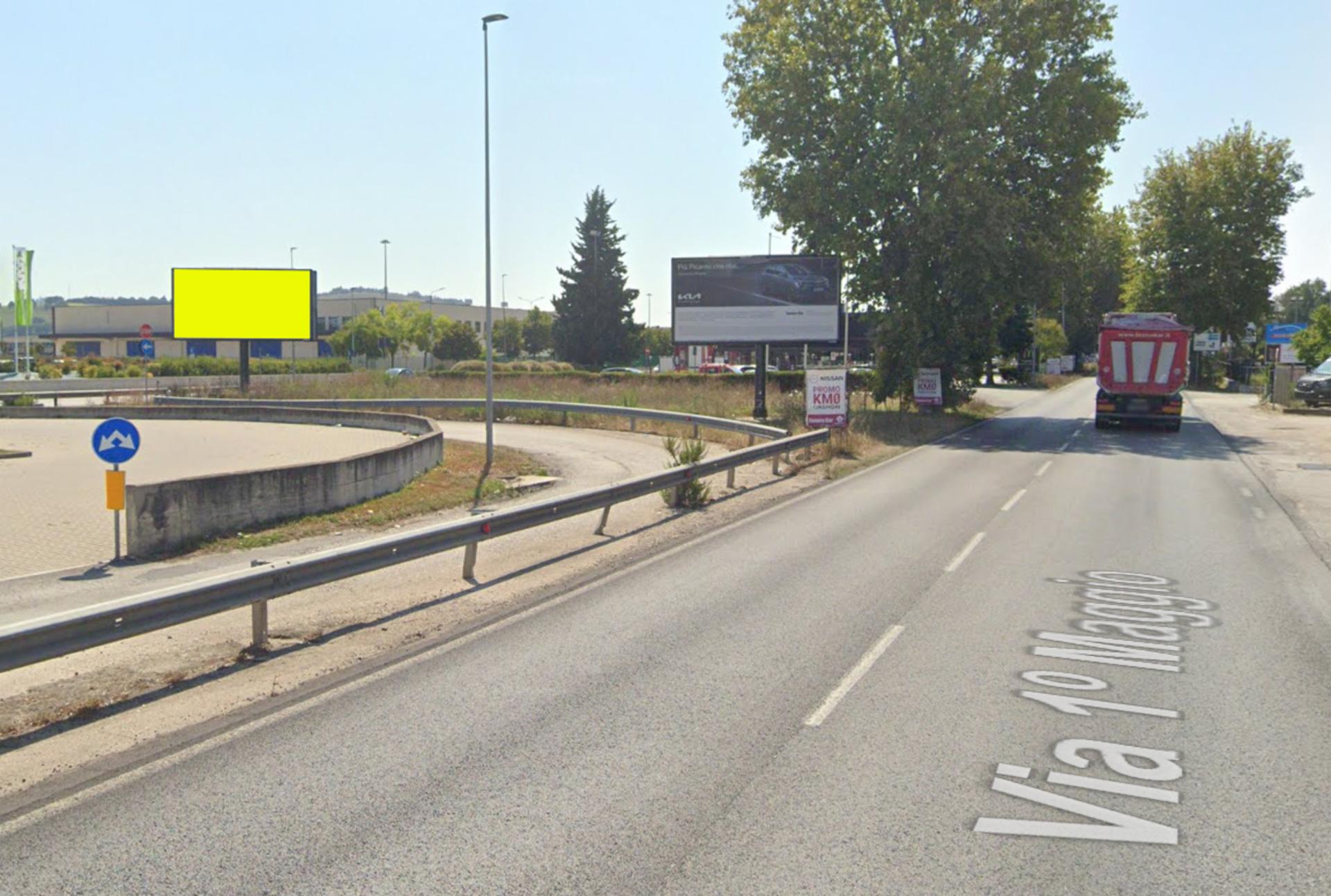 Impianto 6 X 3 a Ancona, in zona Economic Market