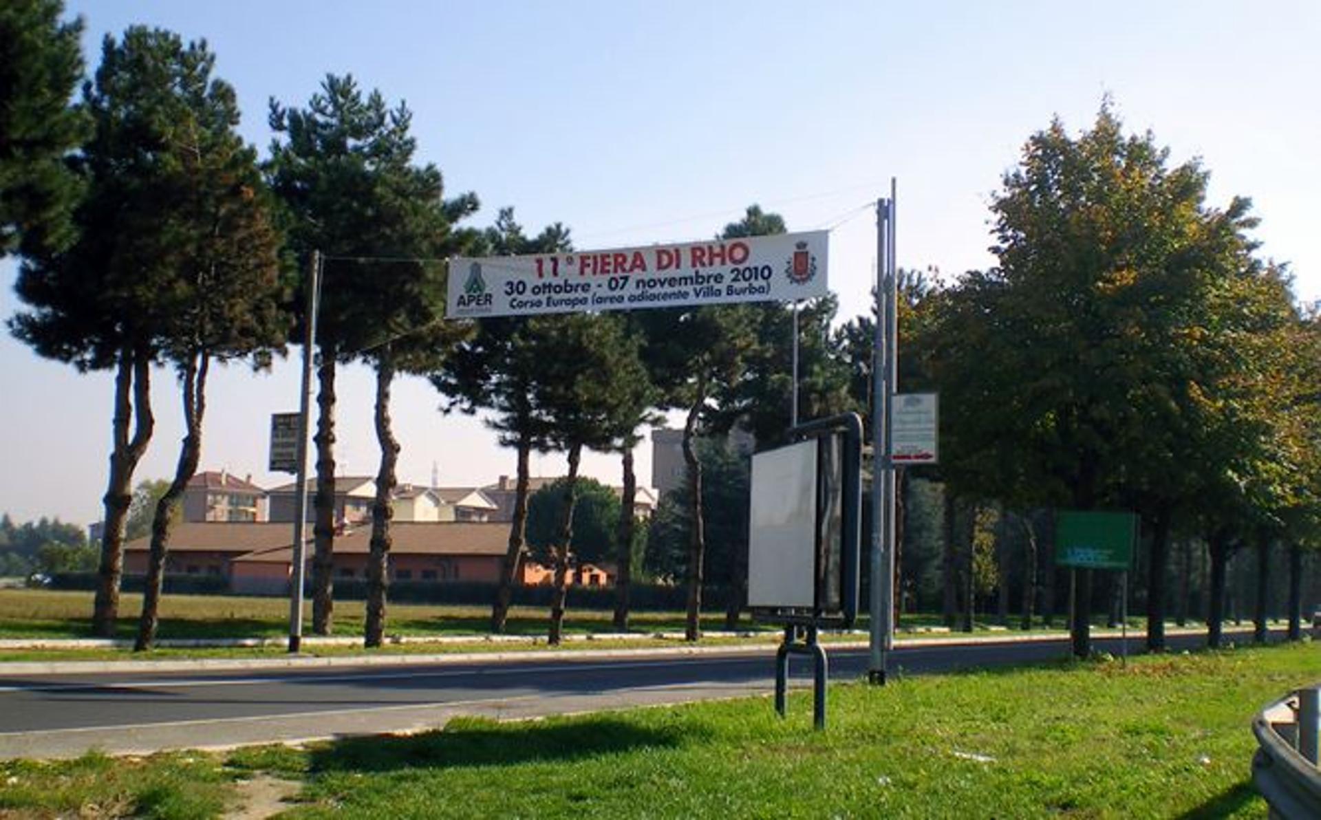 Impianto STRISCIONE a Rho, in zona Rho Center