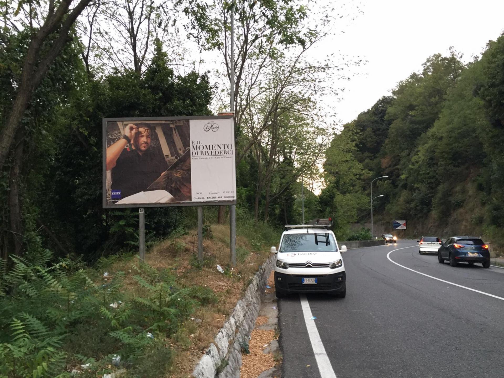 Impianto POSTER a Vietri sul Mare, in zona Due Su Due Cafè