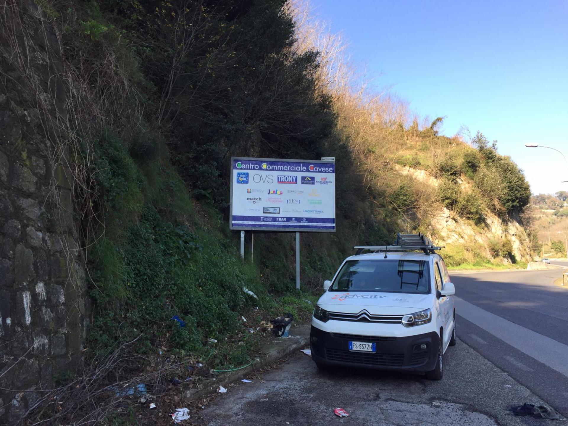 Impianto POSTER a Vietri sul Mare, in zona Due Su Due Cafè