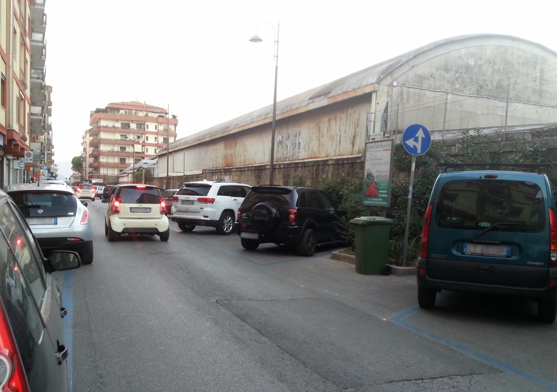 Impianto STENDARDO a Cava de' Tirreni, in zona Caffetteria Antonio De Curtis