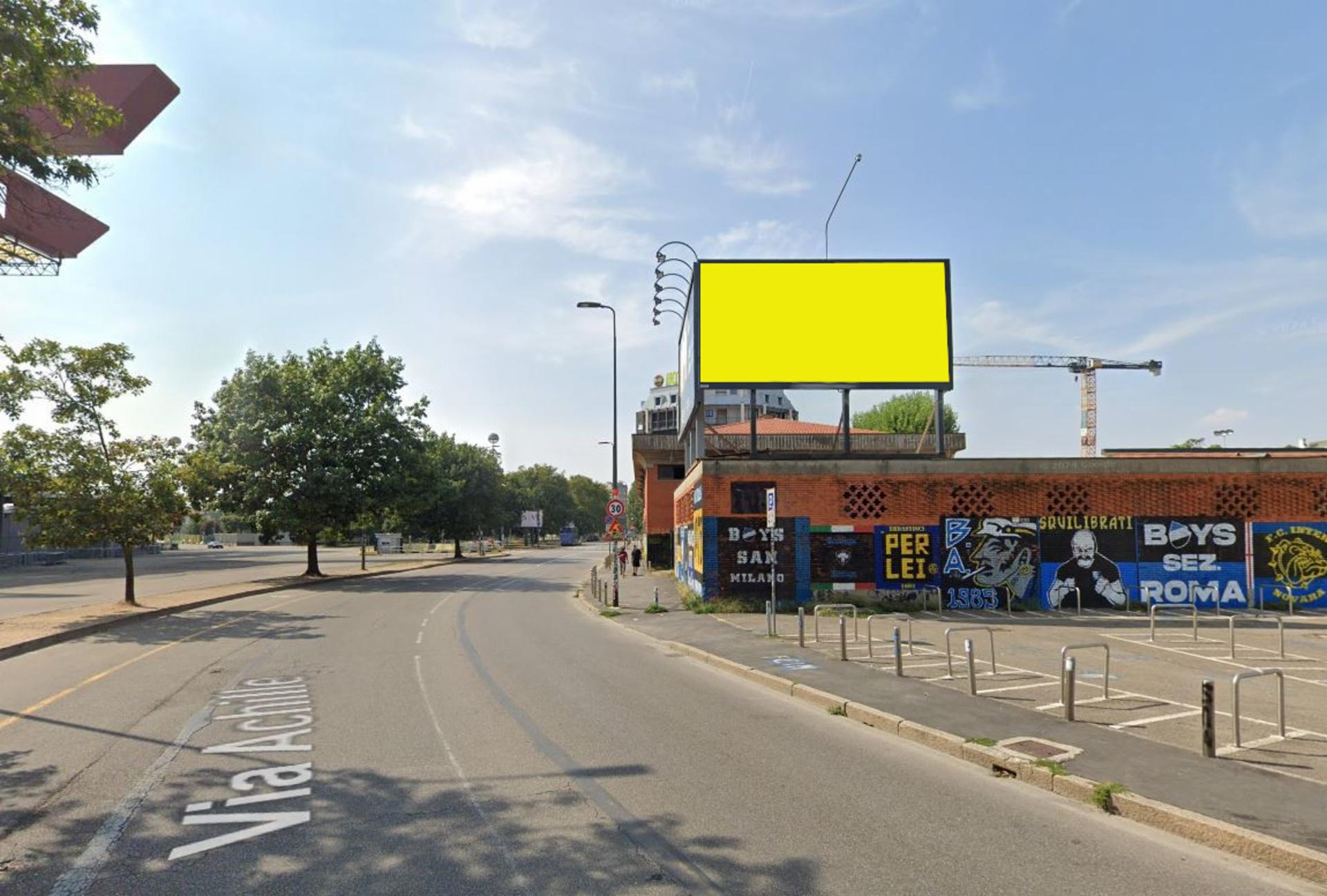 Impianto DISPLAY / LED a Milano, in zona America Graffiti