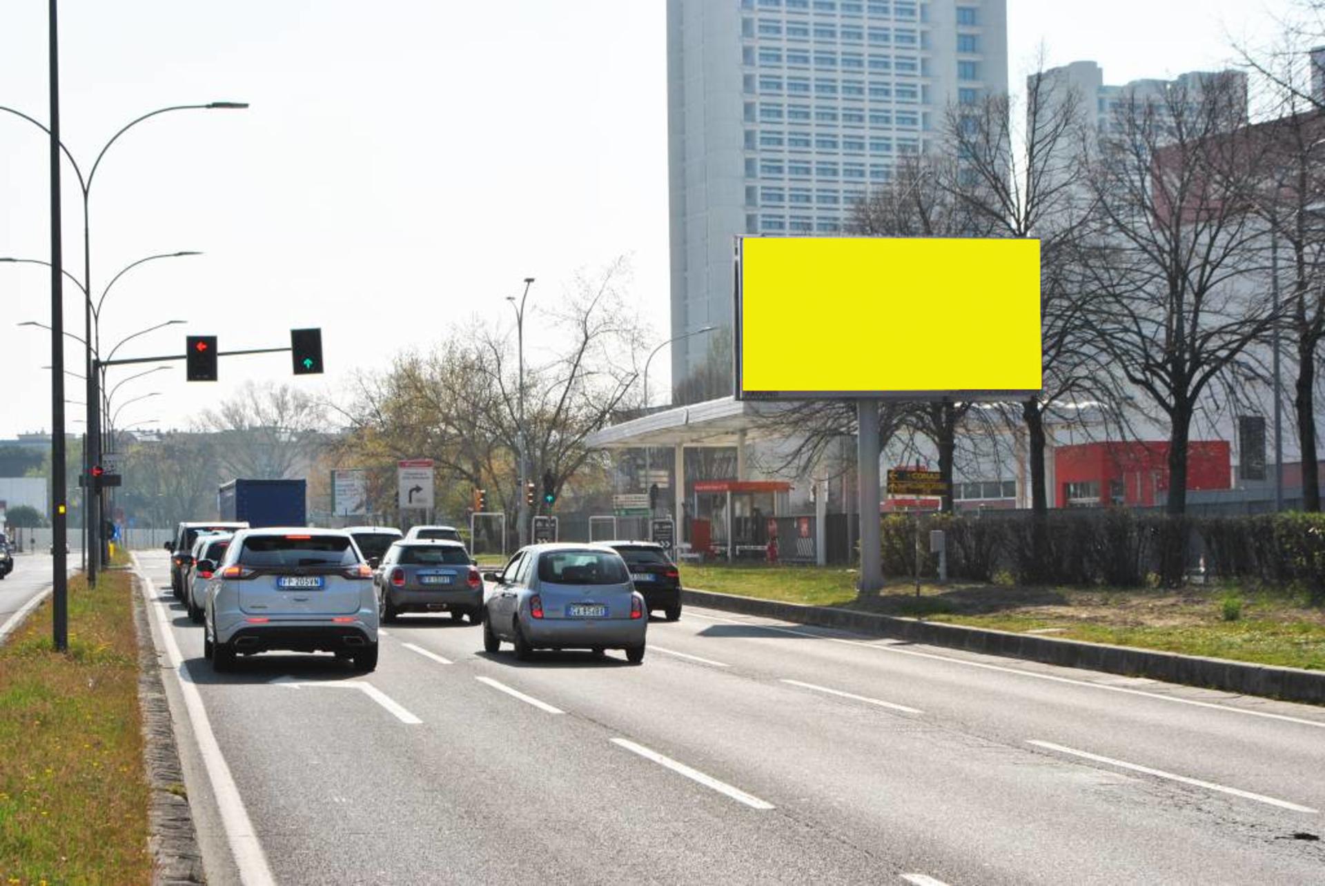 Impianto DISPLAY / LED a Bologna, in zona I Matti Anni 30