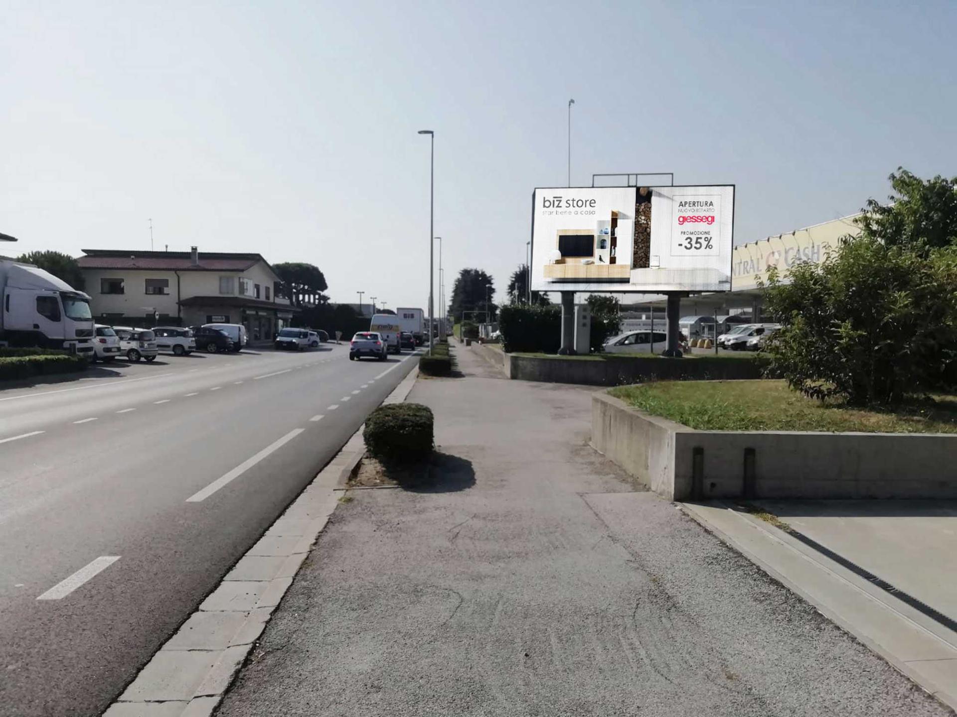 Impianto a Via Capitano Alessio - SS 47 Valsugana kM. 38+750 (direzione Padova)  Rosà