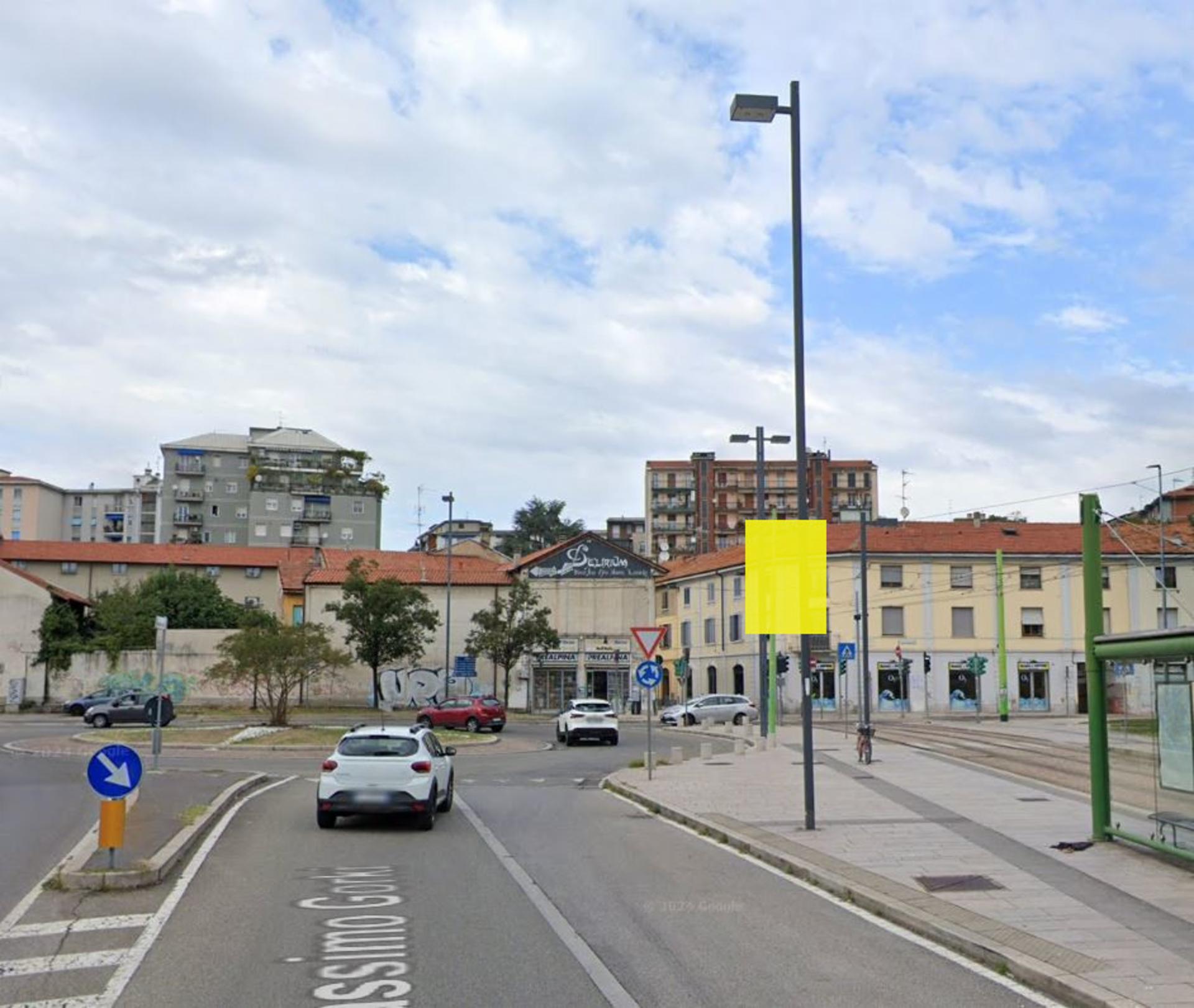 Impianto POLE MEDIA a Cinisello Balsamo, in zona Master di Lavezzari E & c Sas
