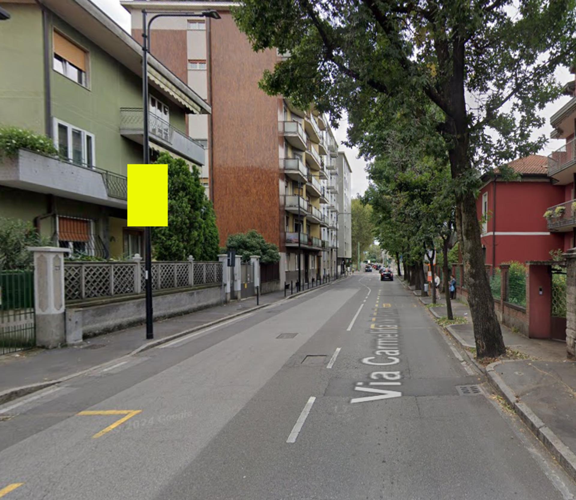 Impianto POLE MEDIA a Cinisello Balsamo, in zona Caffetteria Ribot