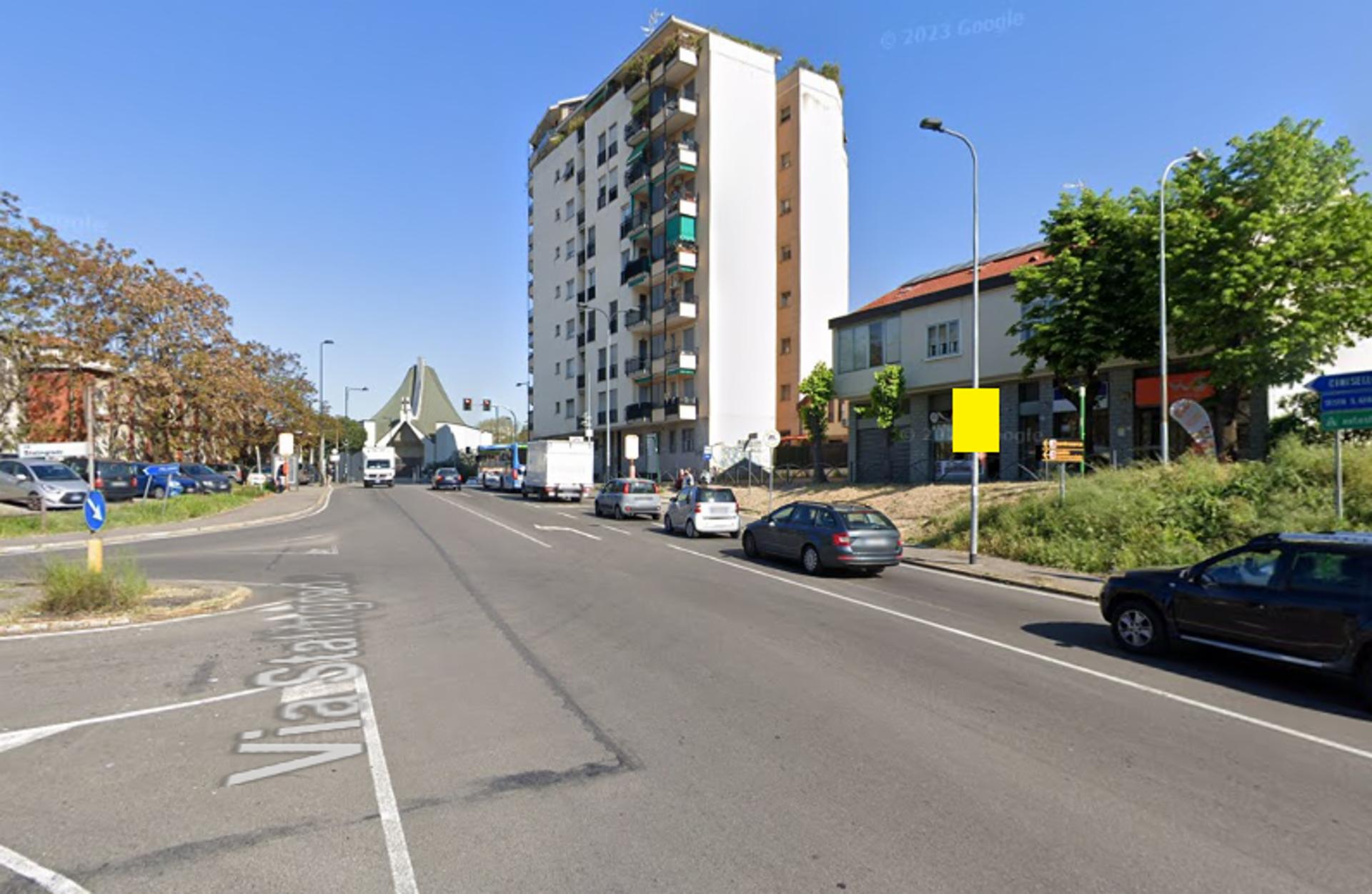 Impianto POLE MEDIA a Cinisello Balsamo, in zona Bazar Casabianca