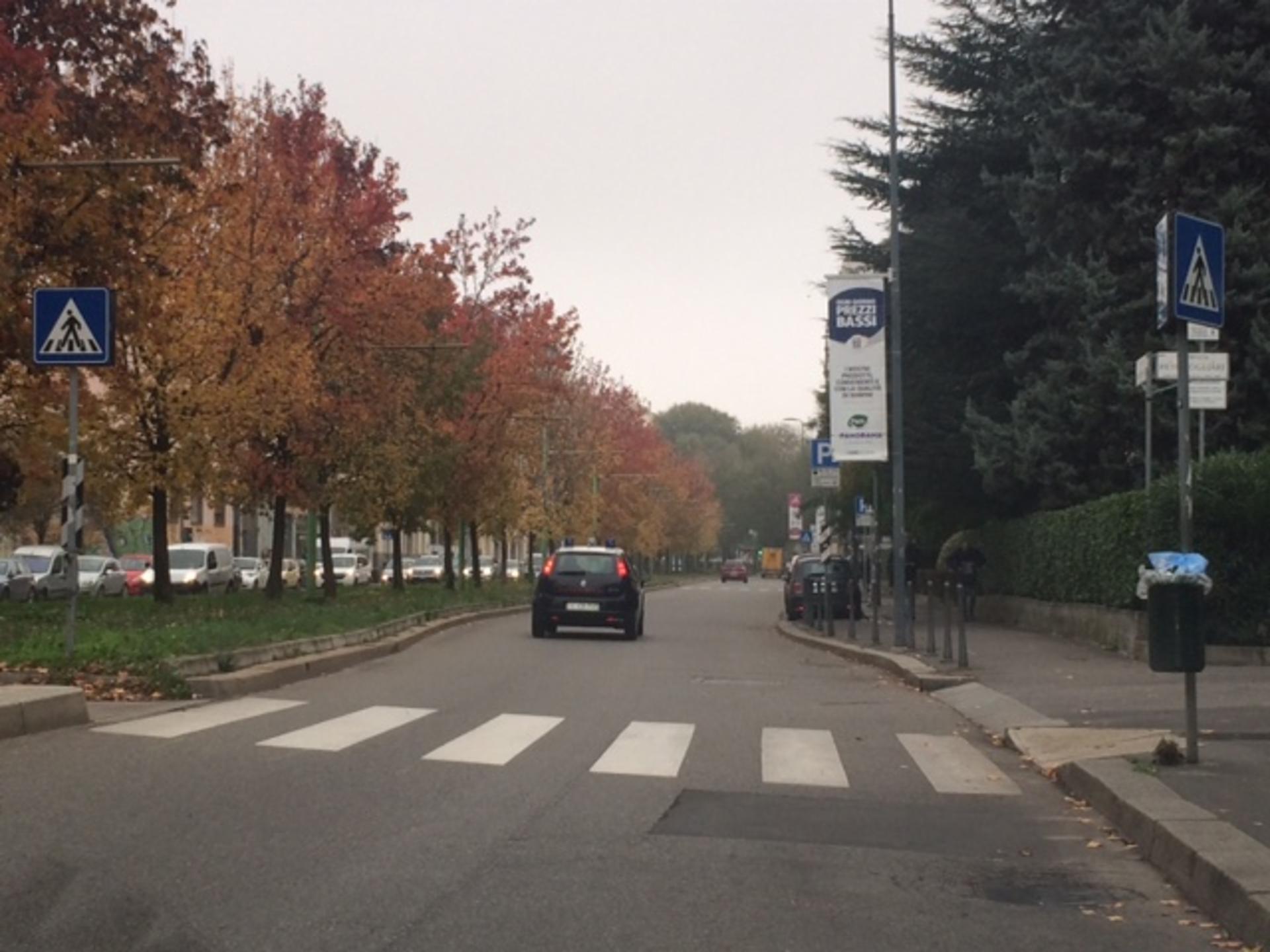 Impianto VERTICAL BANNER a Milano, in zona Pam