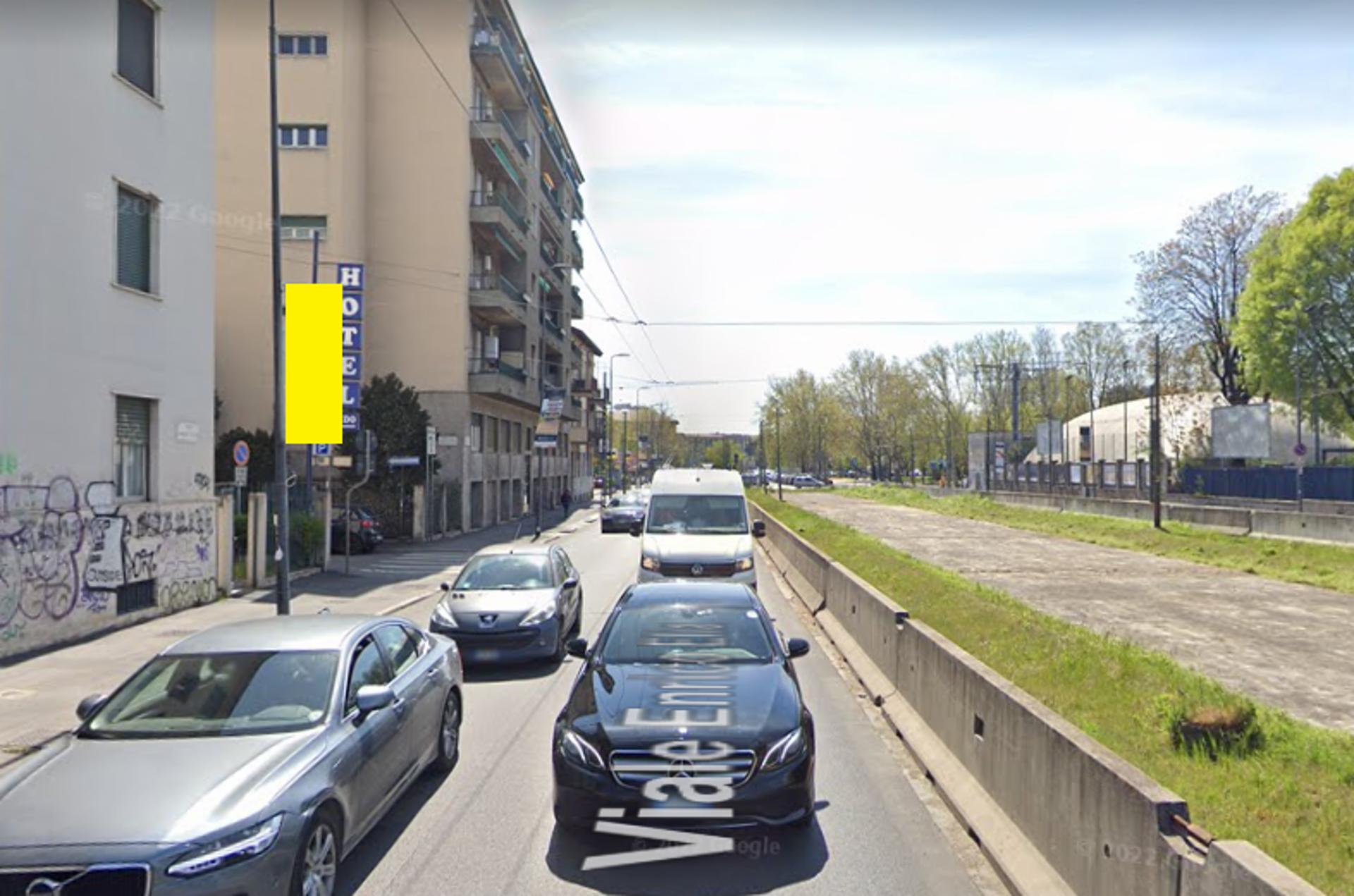Impianto VERTICAL BANNER a Milano, in zona Picanha's