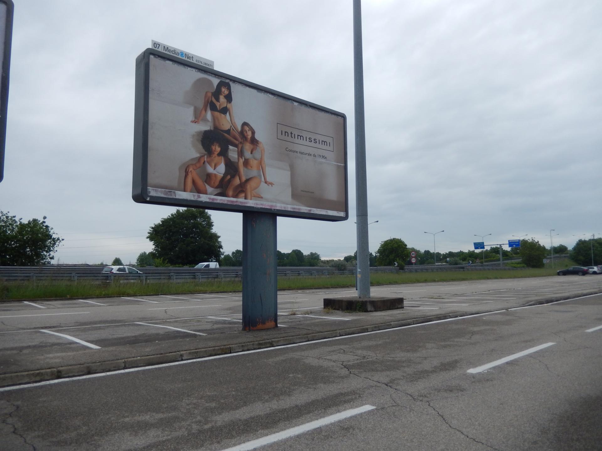 Impianto 6 X 3 a Mantova, in zona MediaWorld