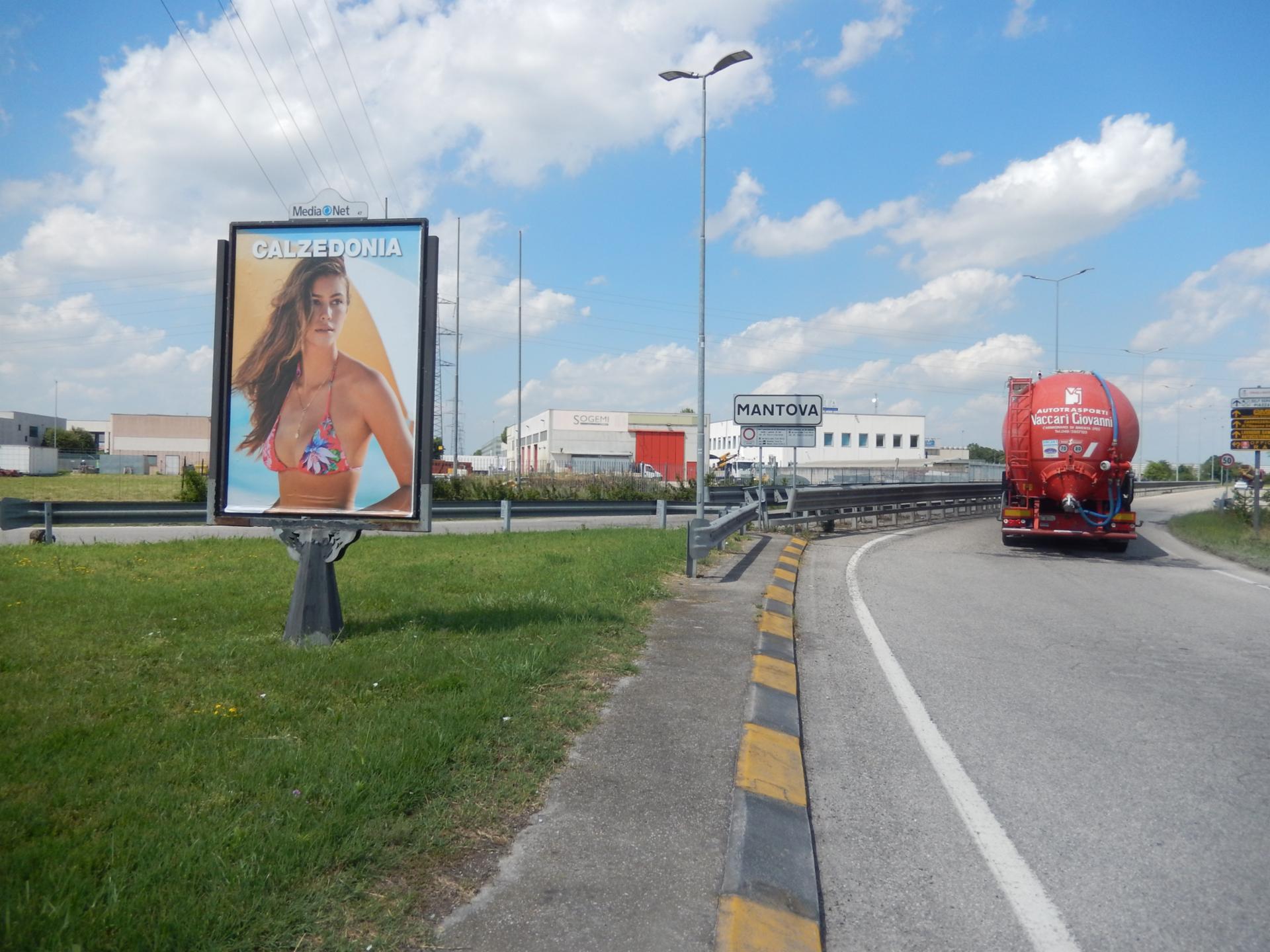 Impianto STENDARDO a Mantova, in zona Mantova Residence