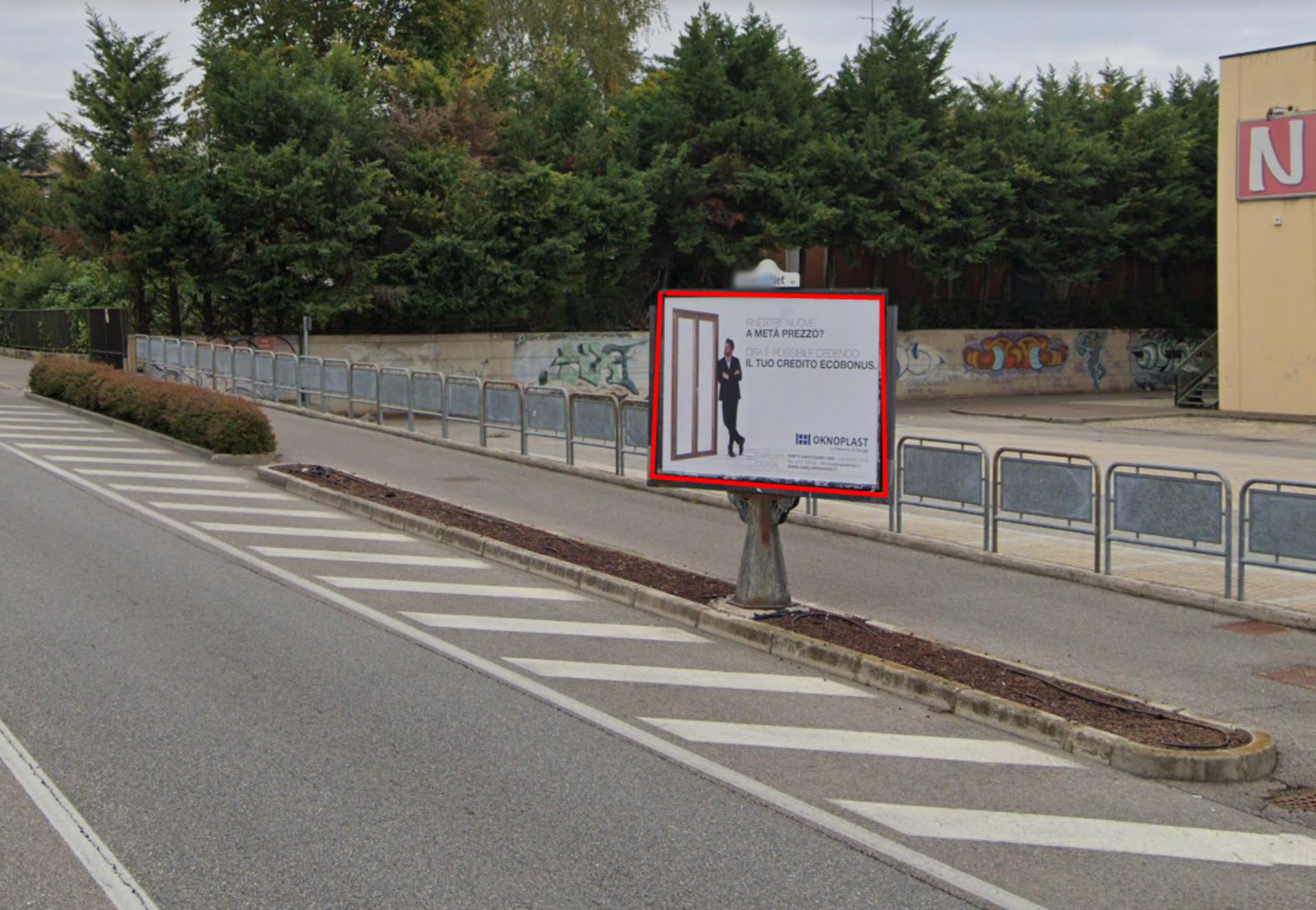 Impianto STENDARDO a Mantova, in zona Euronics