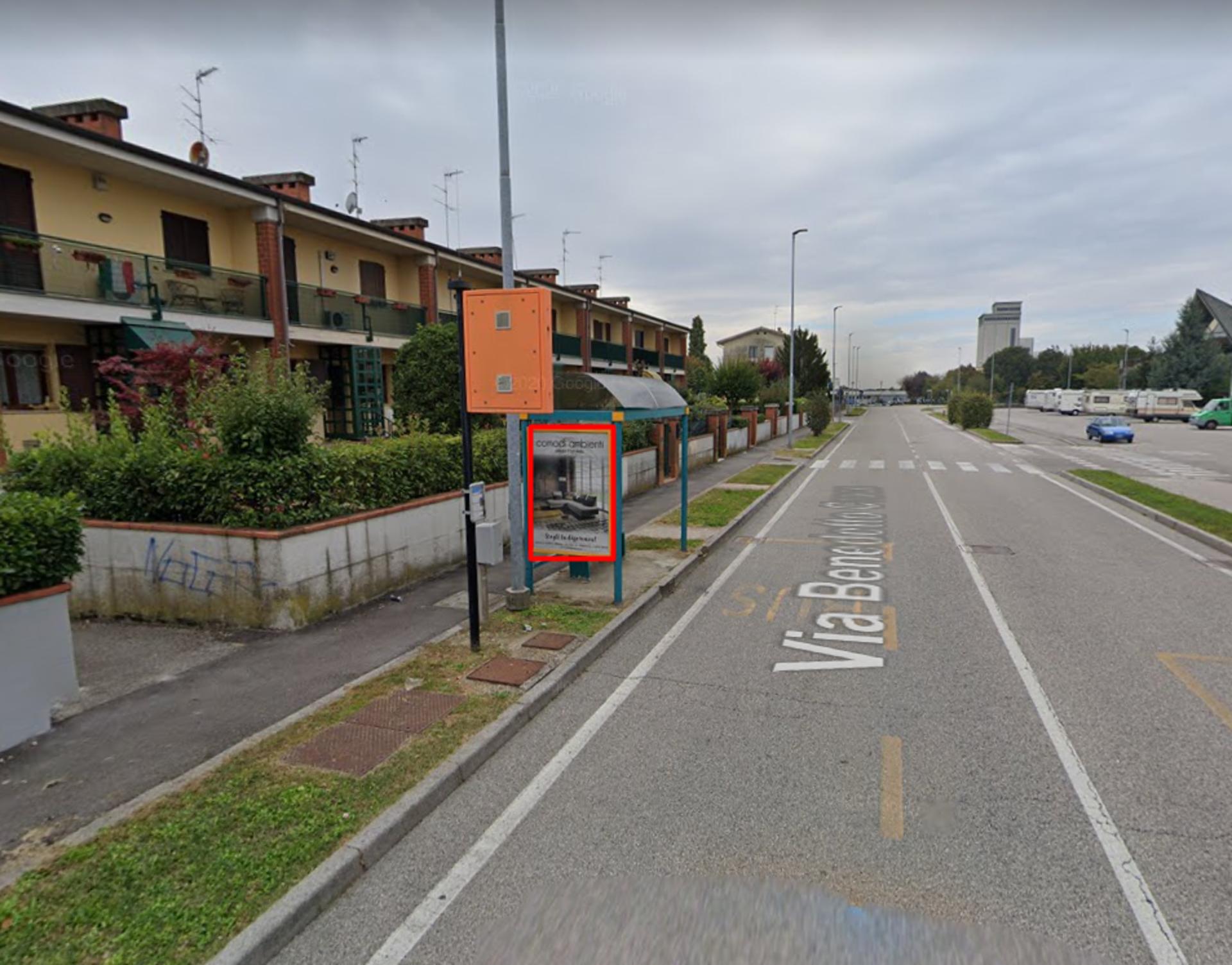 Impianto PENSILINA a Mantova, in zona Euronics