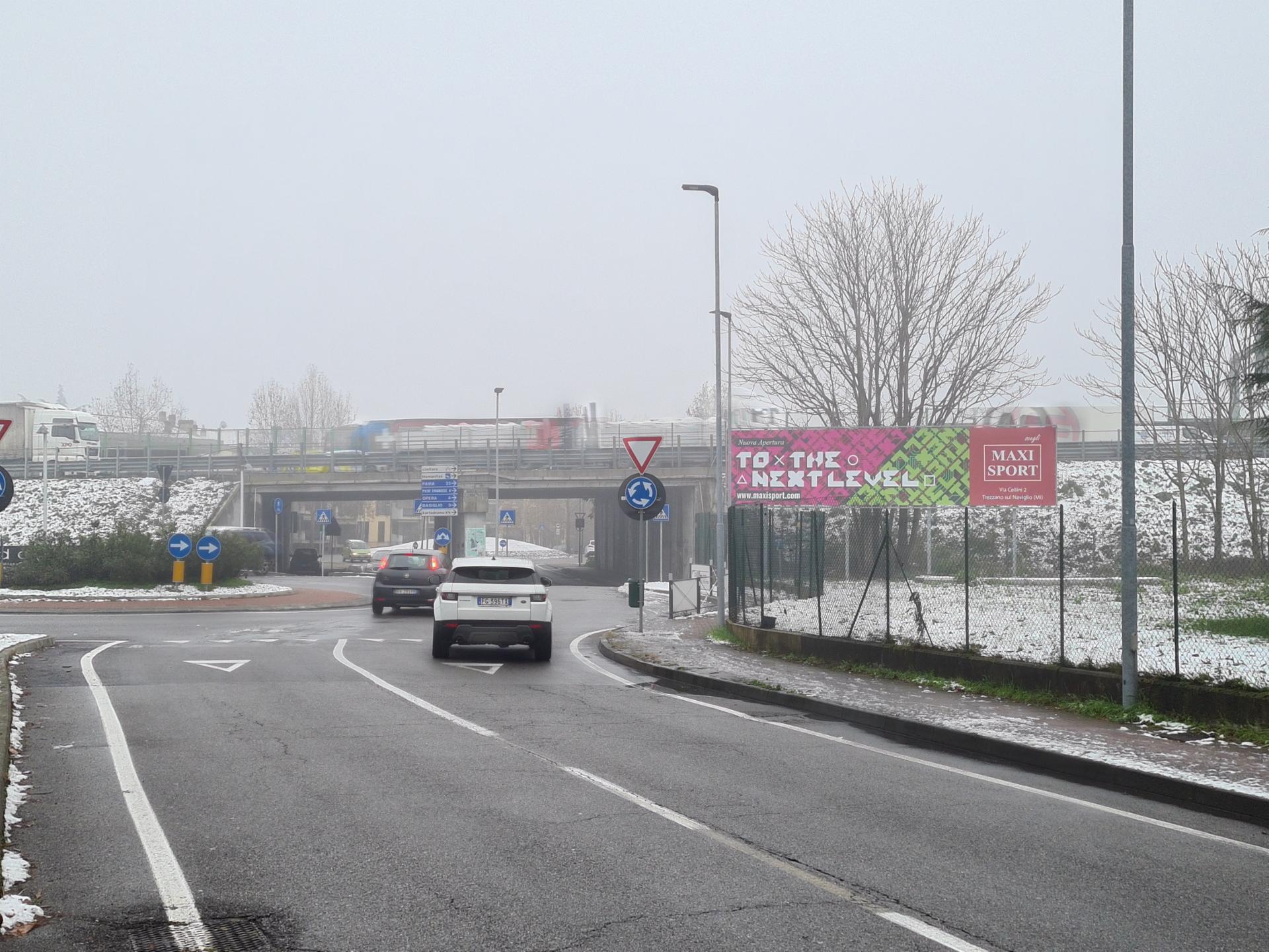Impianto a Via Di Vittorio rotatoria entrata Leroy Merlin  Rozzano