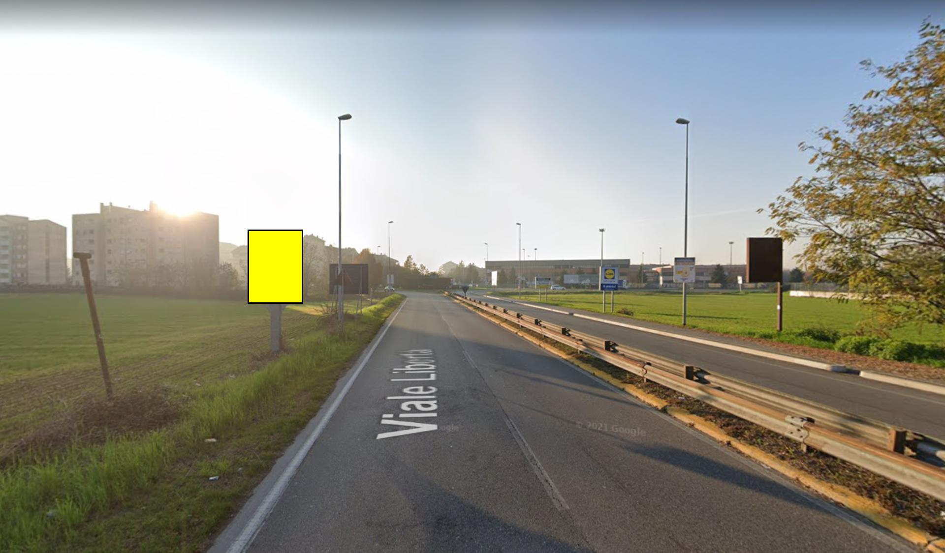 Impianto CARTELLONISTICA a Monza, in zona Esselunga