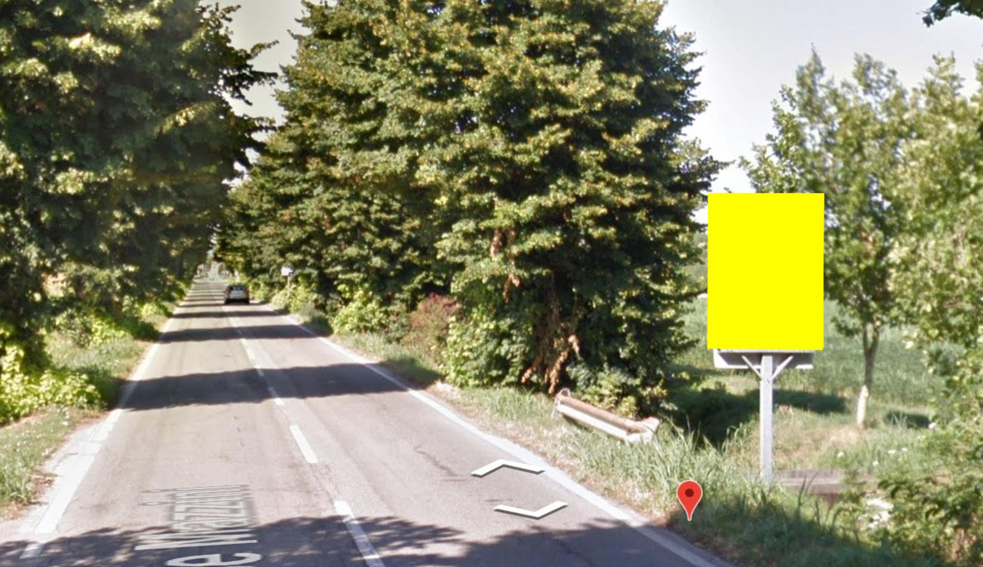Impianto CARTELLONISTICA a Bassano Bresciano, in zona UniCredit Bank