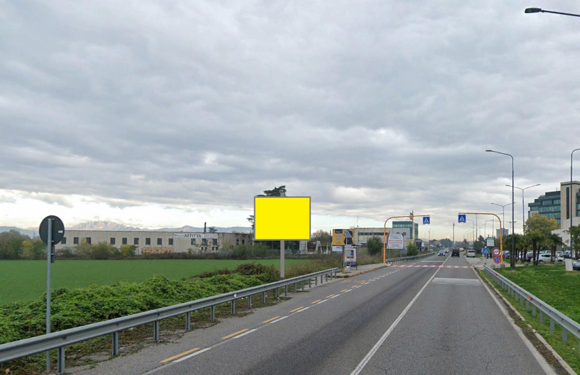 Impianto POSTER a Vimercate, in zona Il Gigante