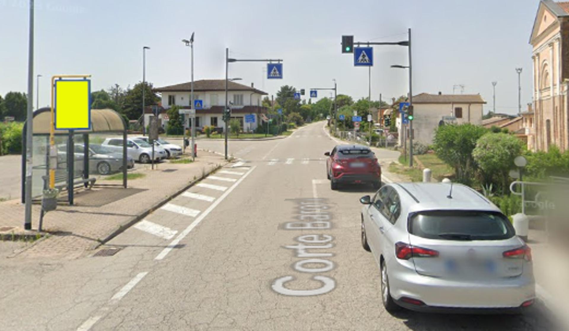 Impianto a PROVINCIALE VIA CORTE BARONI/PIAZ.ENAUDI 4 Km 17+870 DX  BARICETTA CENTRO  Adria