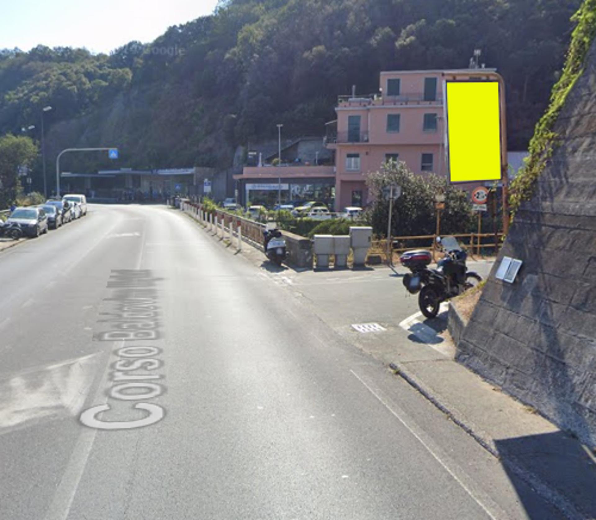 Impianto a LUNGOMARE MATTEOTTI  Km 594,400 DX  ANGOLO VIA LEON PANCALDO  Albissola Marina