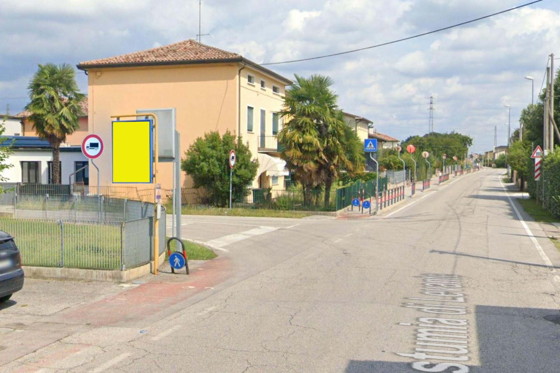 Impianto a PROVINCIALE V.POSTUMIA DI LEV./V.ROSSANO 24 Km 5+450DX  CORTE  Cittadella