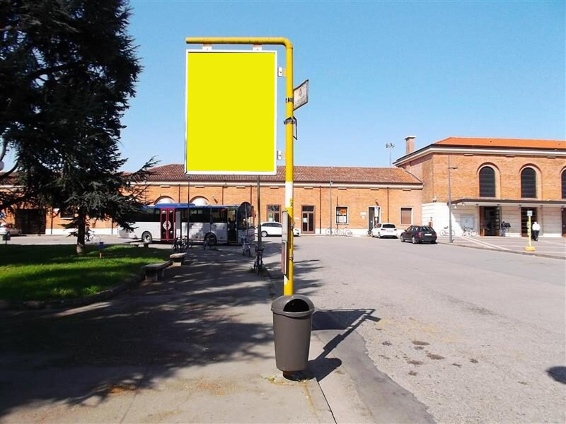 Impianto a PIAZZA RICONOSCENZA  STAZIONE FS MARCIAPIEDE 4  Rovigo