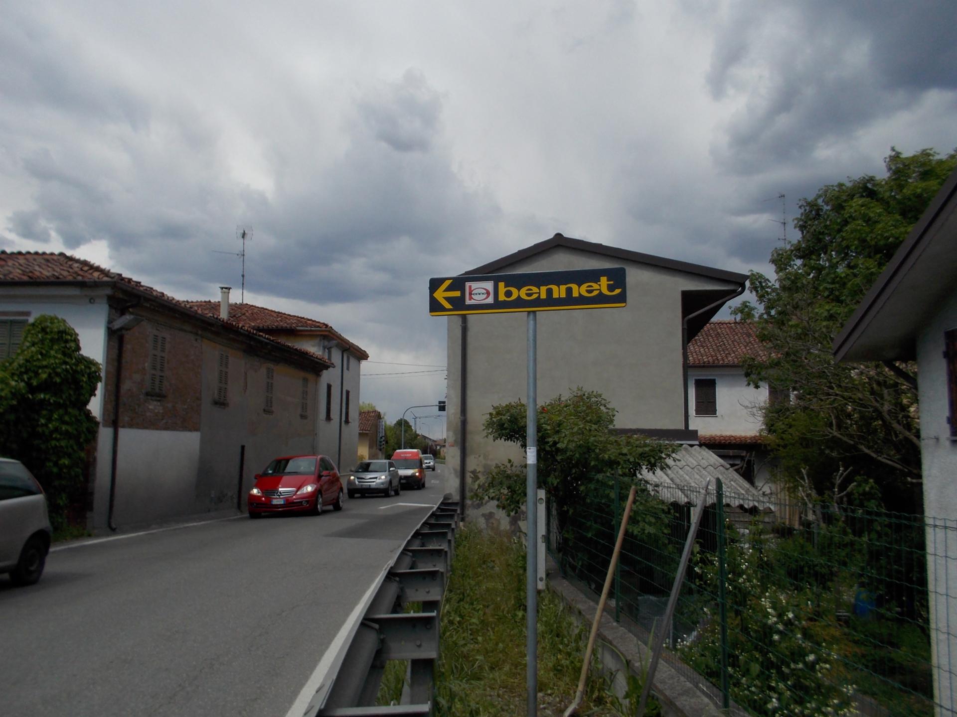 Impianto FRECCE / PREINSEGNE a Castelvetro Piacentino, in zona Ai Pisaroni