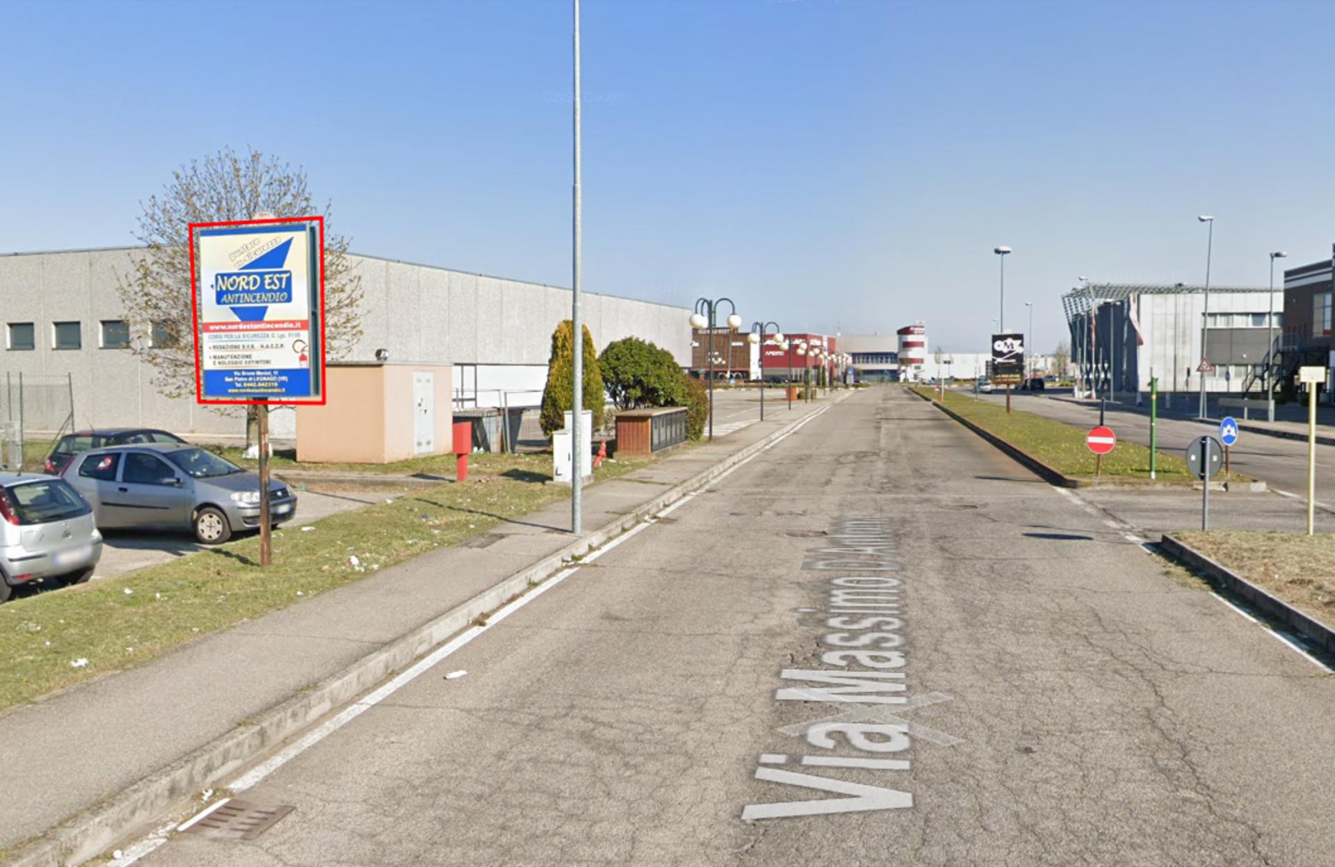 Impianto CARTELLONISTICA a Legnago, in zona Casa della Scarpa