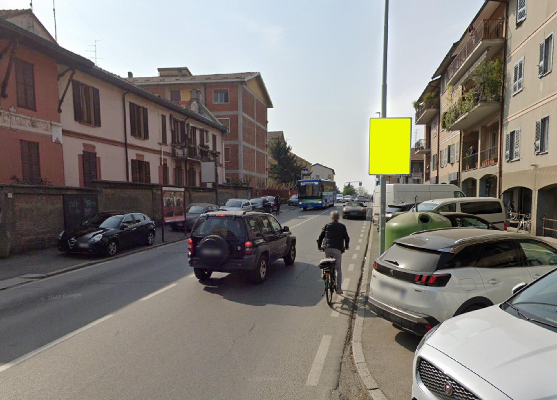 Impianto POLE MEDIA a Pavia, in zona Bar Riviera