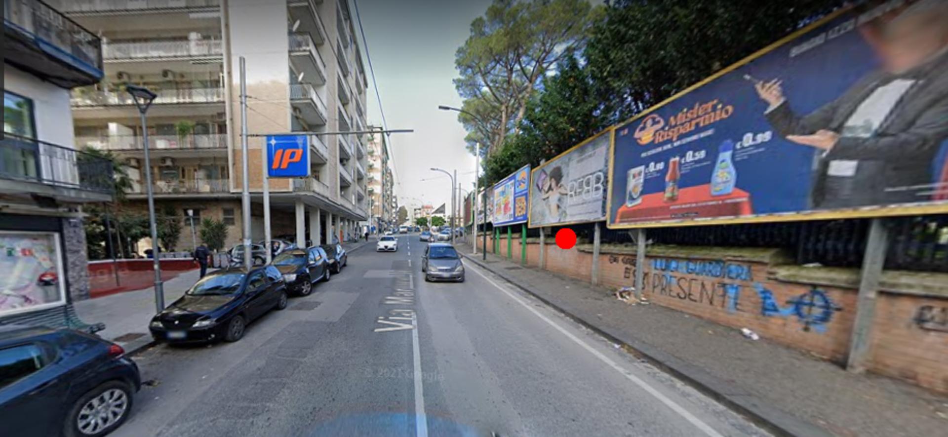 Impianto a Via M. Semmola sx a mt 20 circa prima ingres. Ospedale Pascale  Napoli