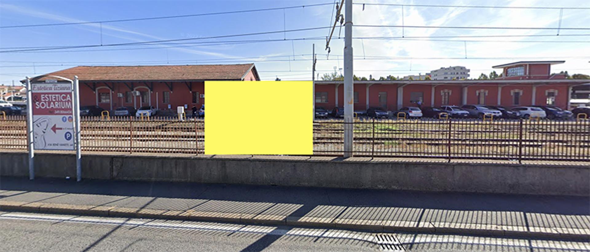 Impianto CARTELLONISTICA a Varese, in zona Carrefour