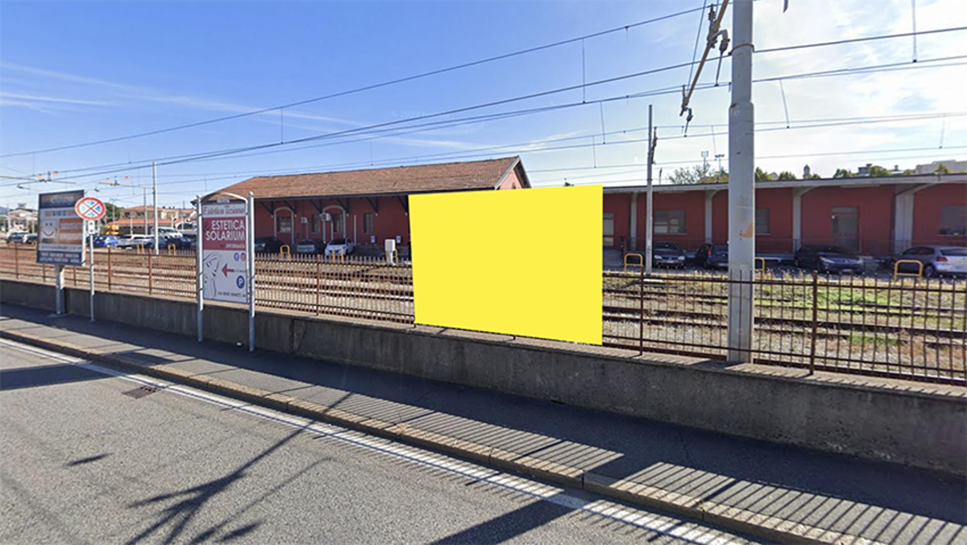 Impianto CARTELLONISTICA a Varese, in zona Carrefour