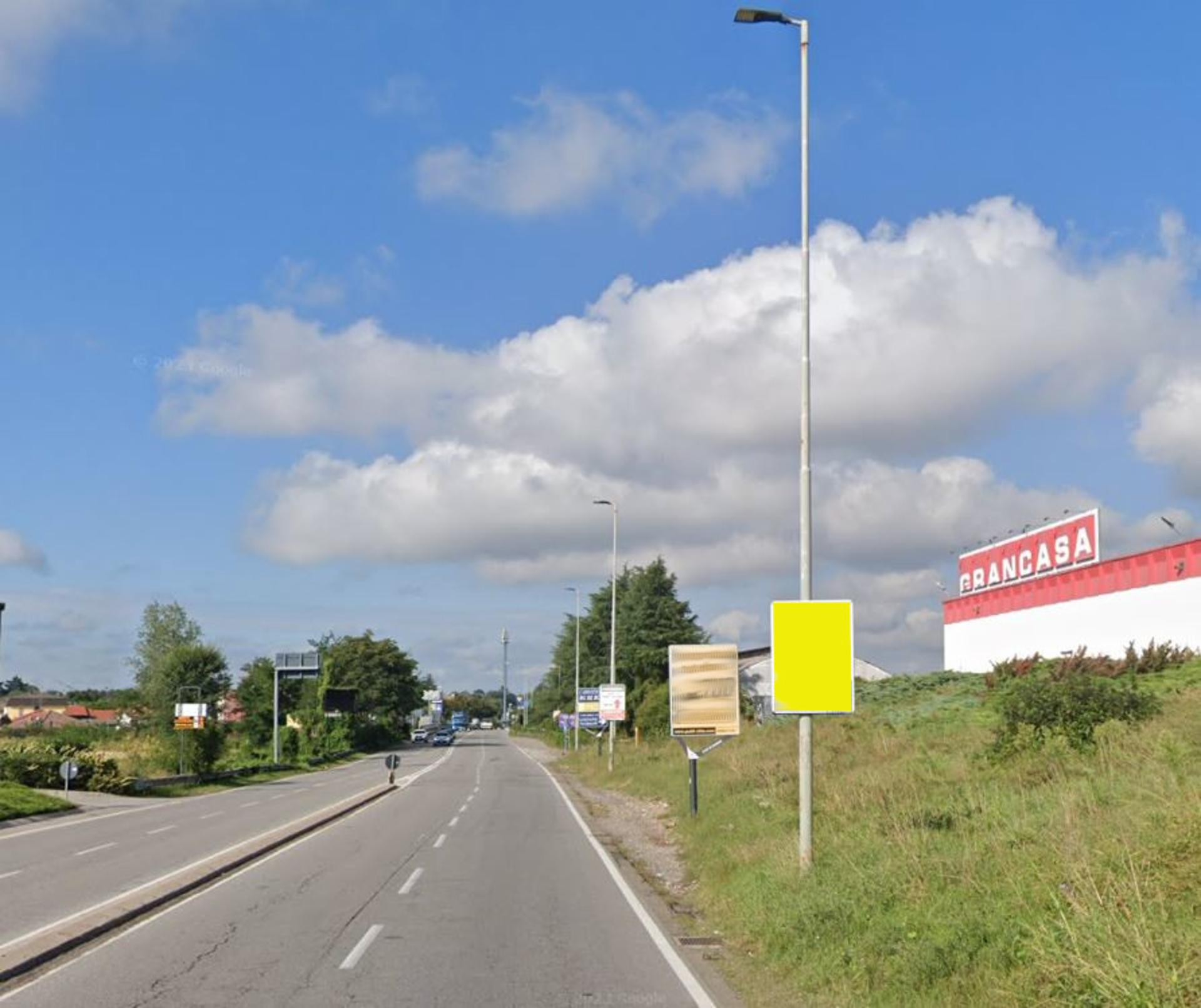 Impianto POLE MEDIA a Legnano, in zona McDonald's
